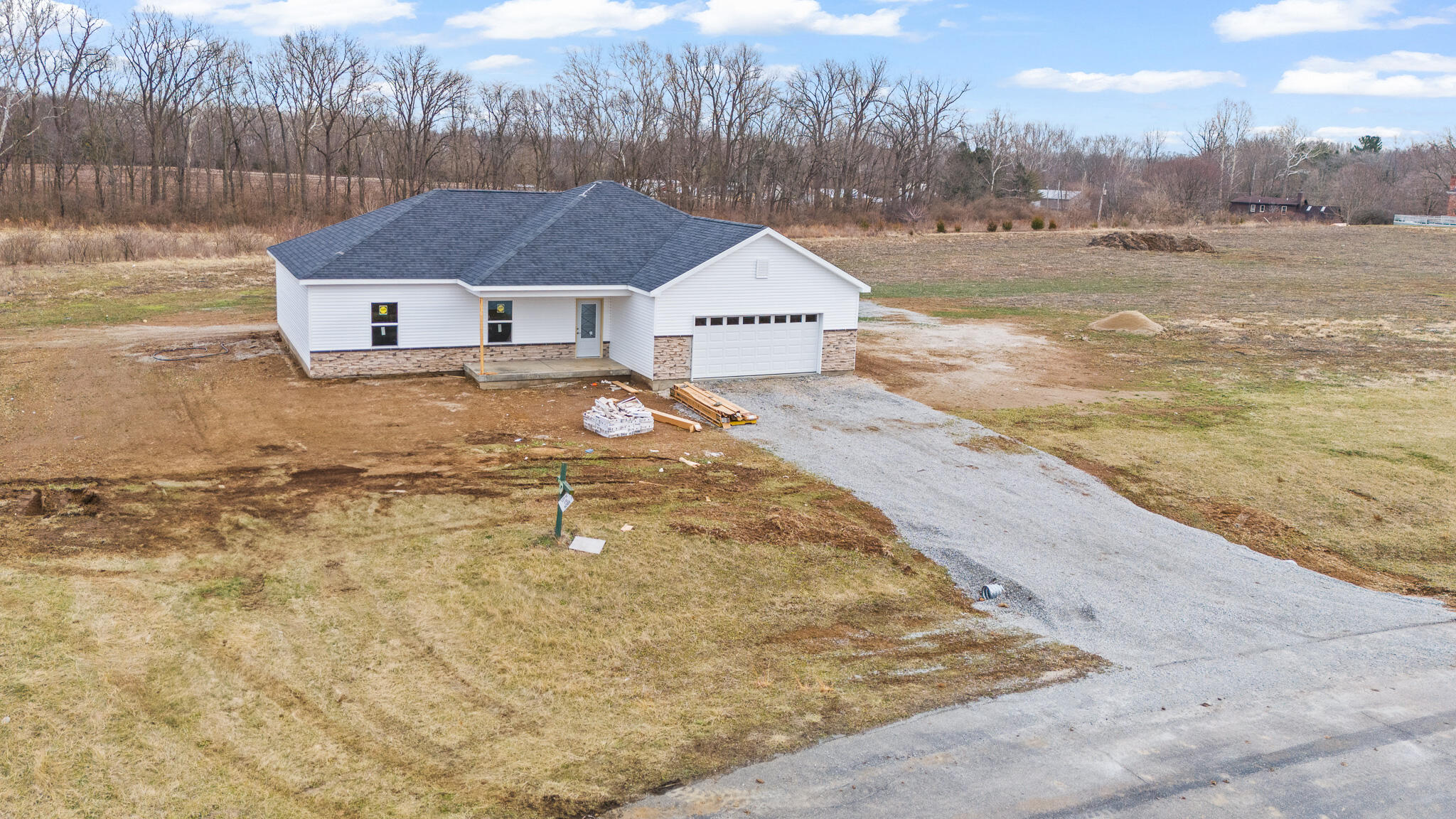 10909 Lock Lane, Piqua, Ohio 45356