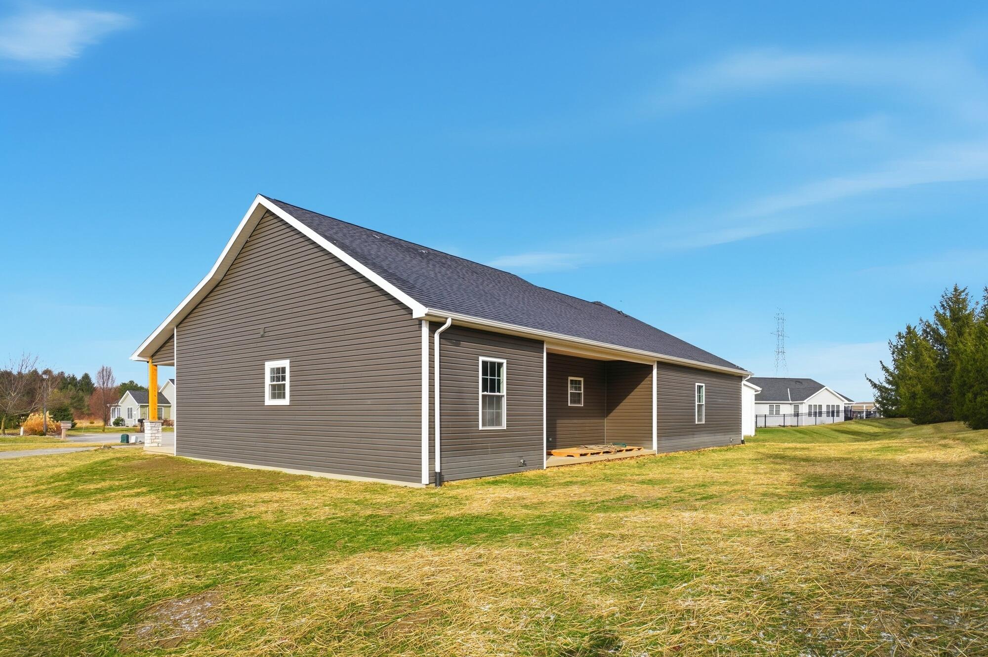 2677 Summer Rambo Court, Lima, Ohio 45806