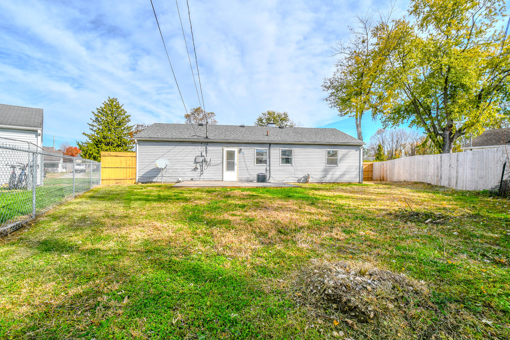 128 Marchmont Drive, Fairborn, Ohio 45324