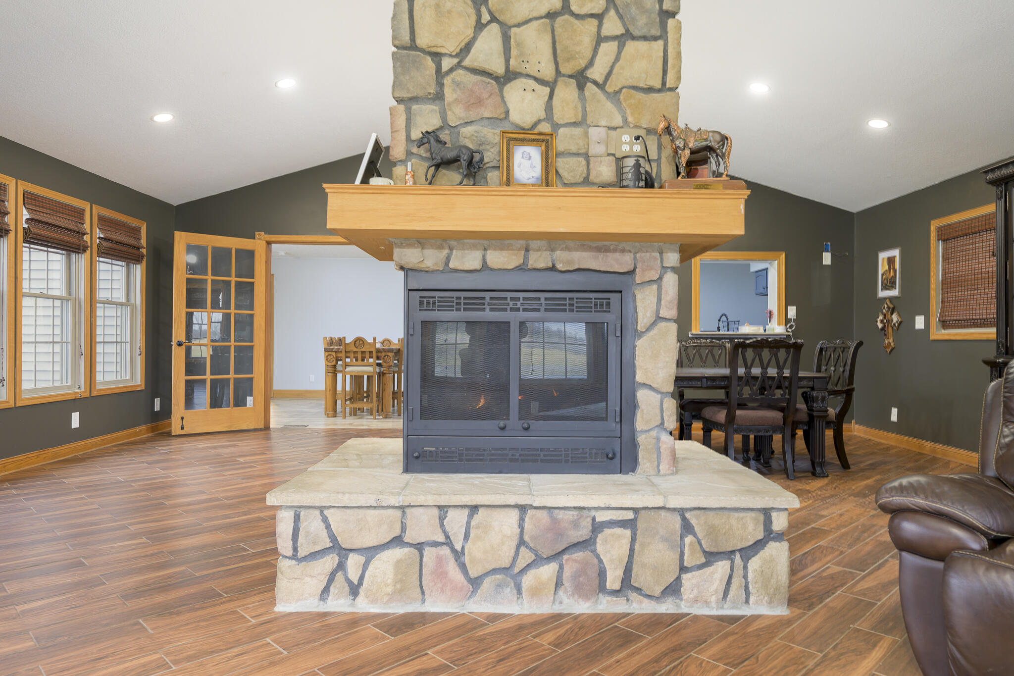 23481 Fairmount Road, Waynesfield, Ohio 45896