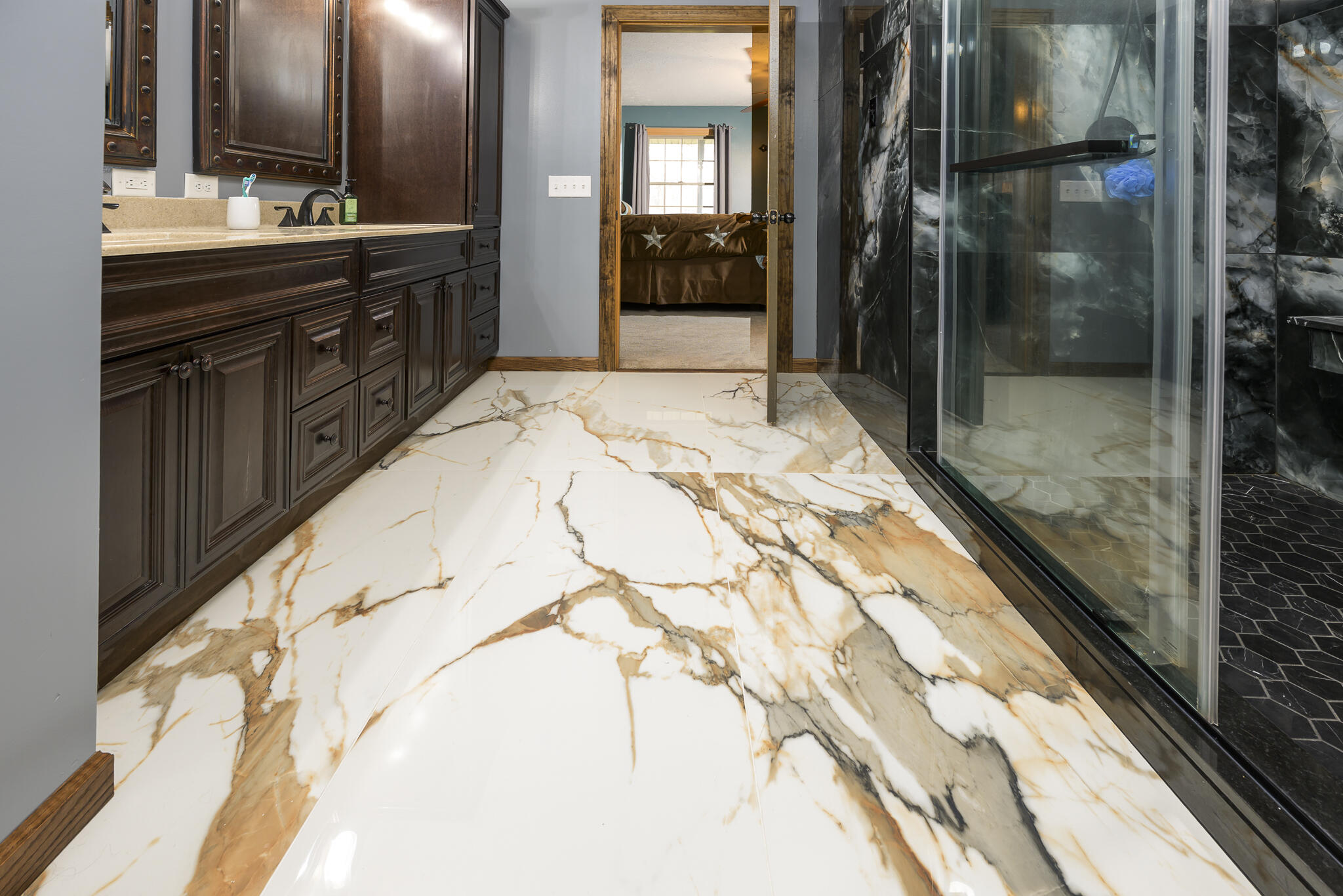 23481 Fairmount Road, Waynesfield, Ohio 45896