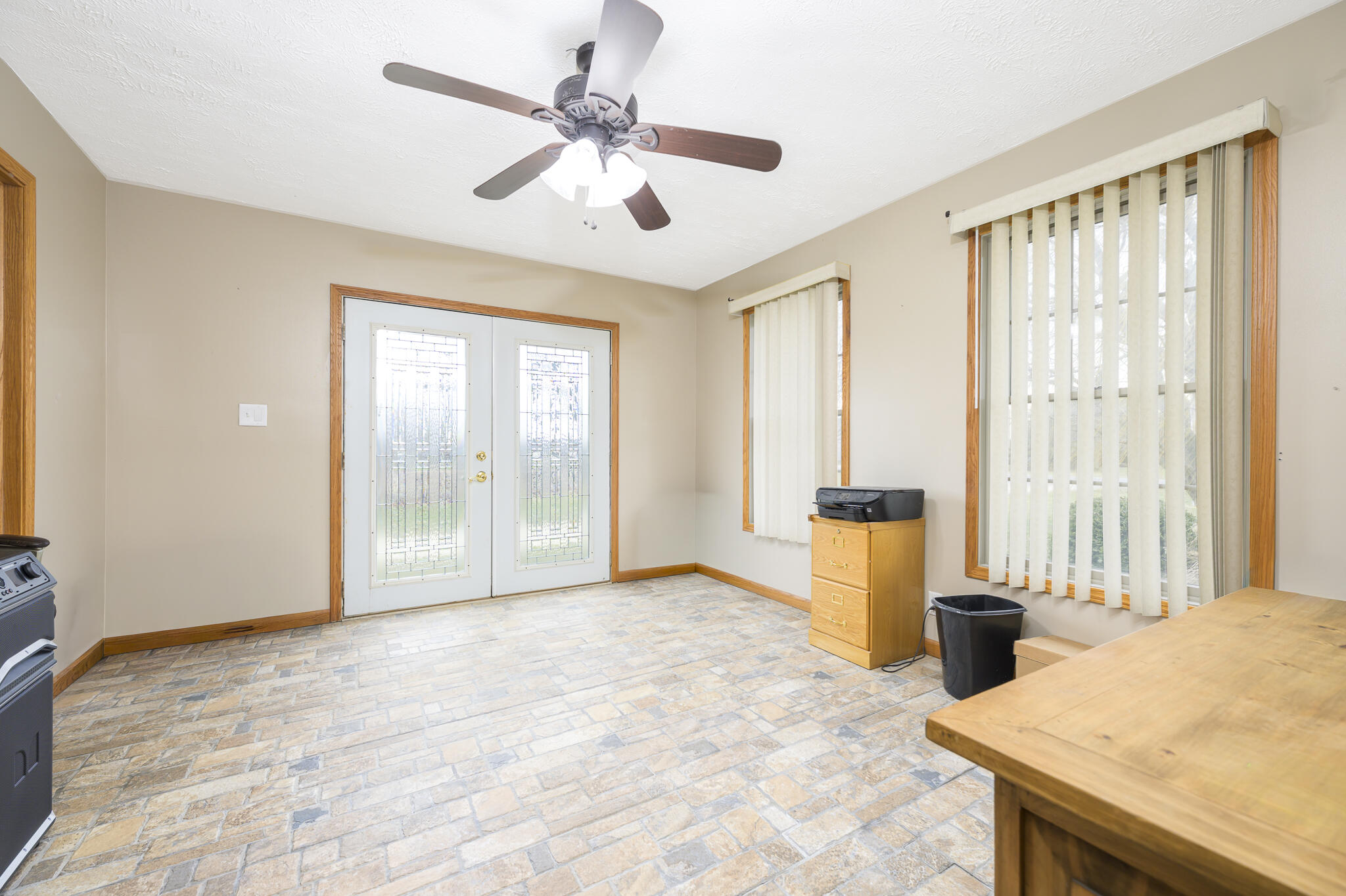 23481 Fairmount Road, Waynesfield, Ohio 45896