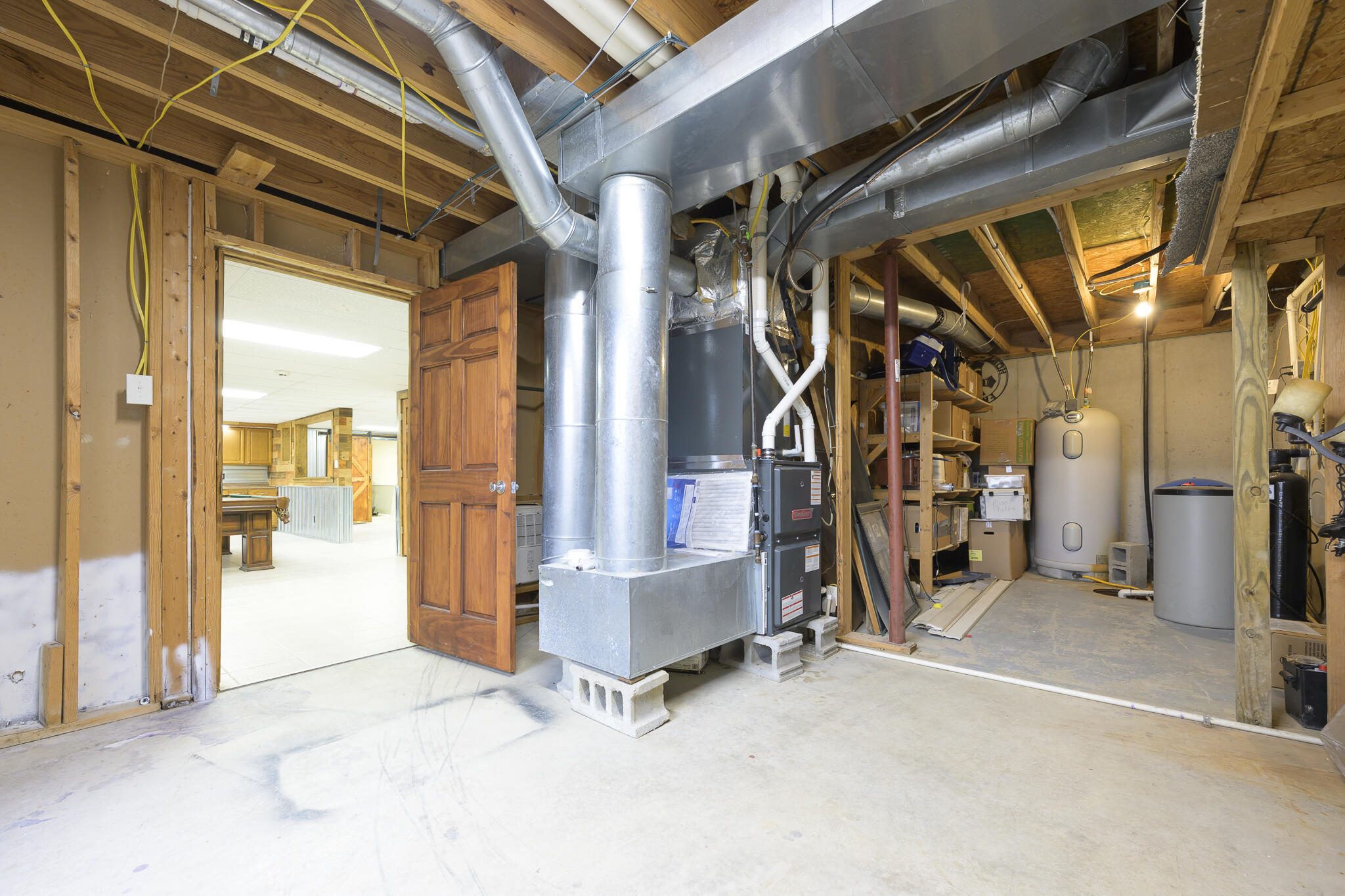 23481 Fairmount Road, Waynesfield, Ohio 45896