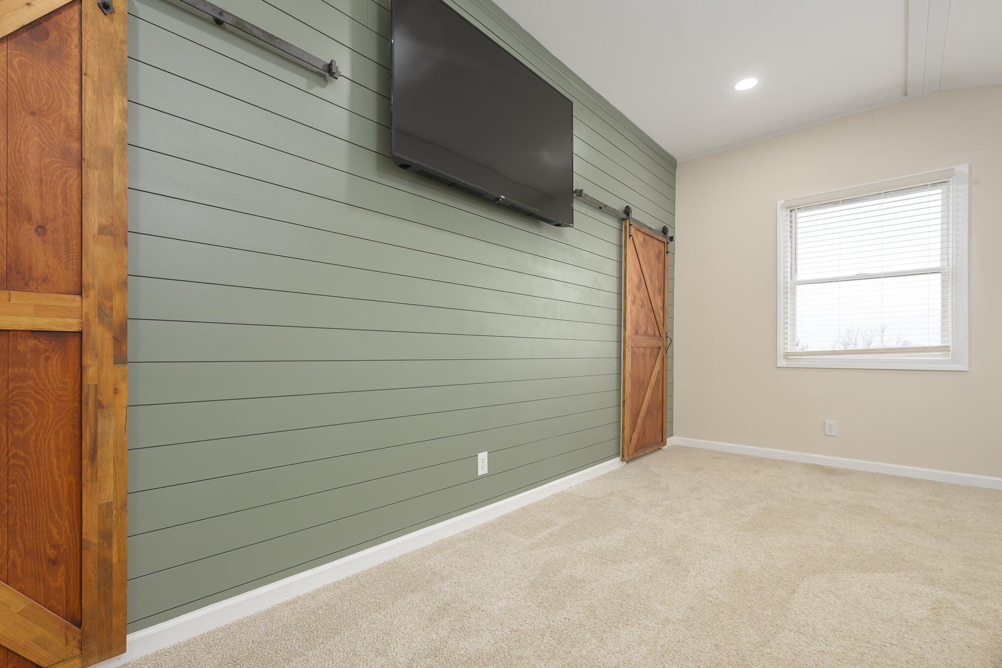 23481 Fairmount Road, Waynesfield, Ohio 45896