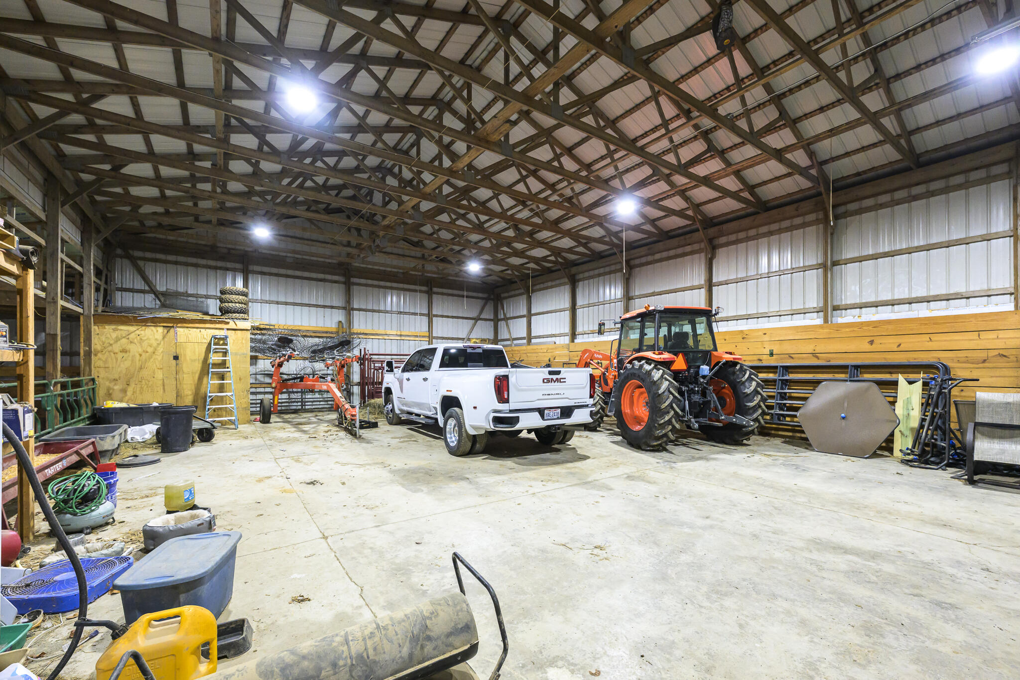 23481 Fairmount Road, Waynesfield, Ohio 45896