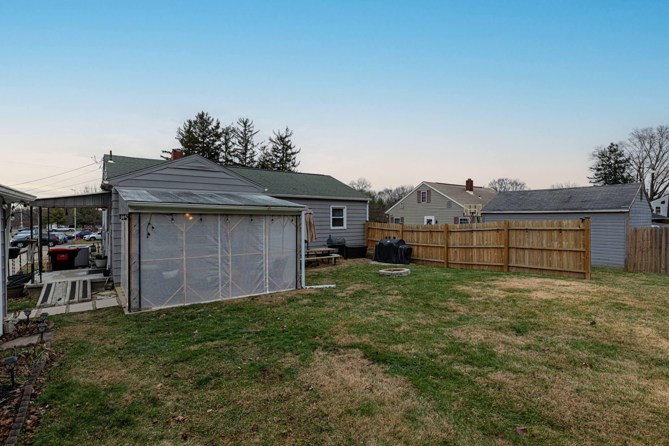 2817 Hillside Avenue, Springfield, Ohio 45503