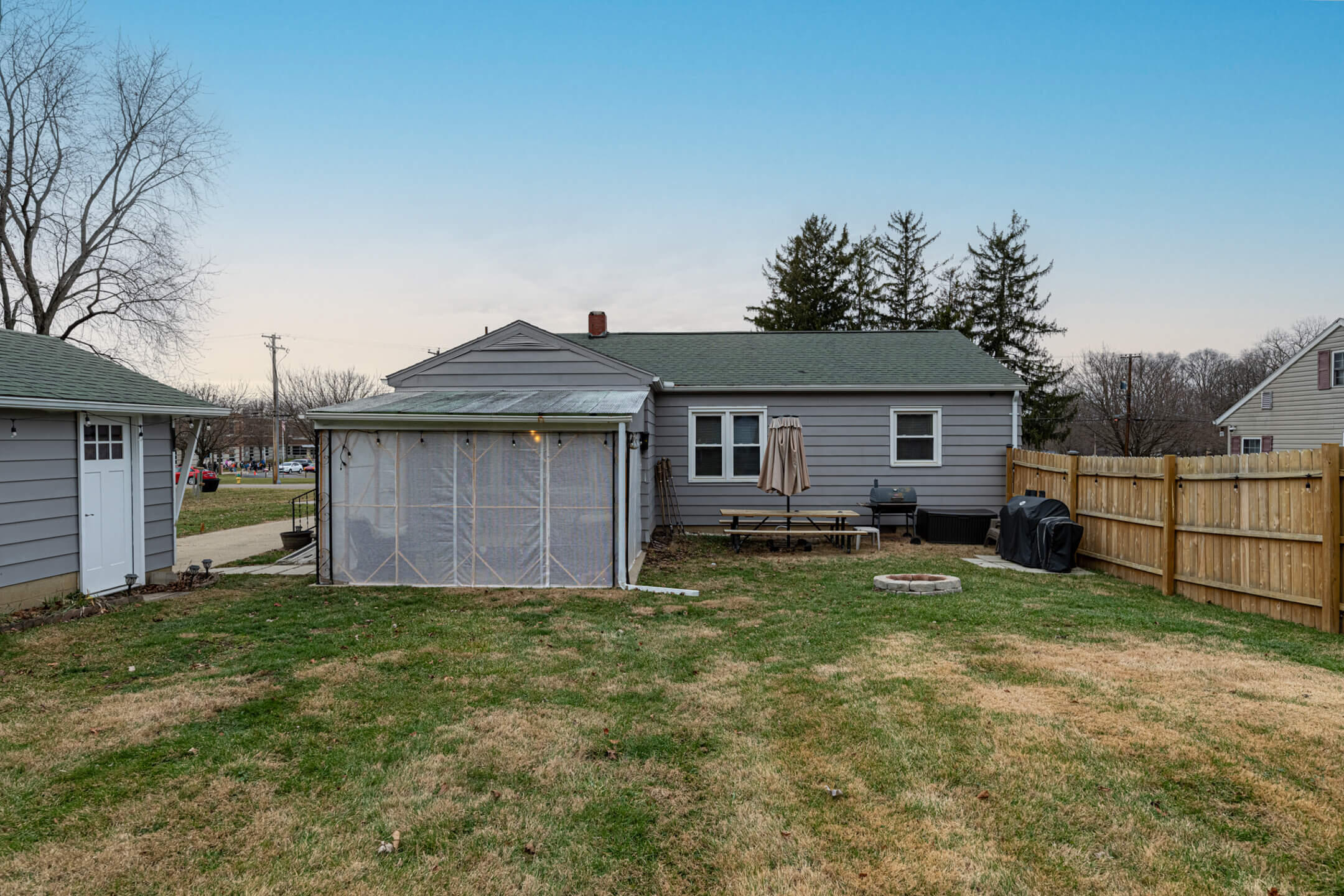 2817 Hillside Avenue, Springfield, Ohio 45503