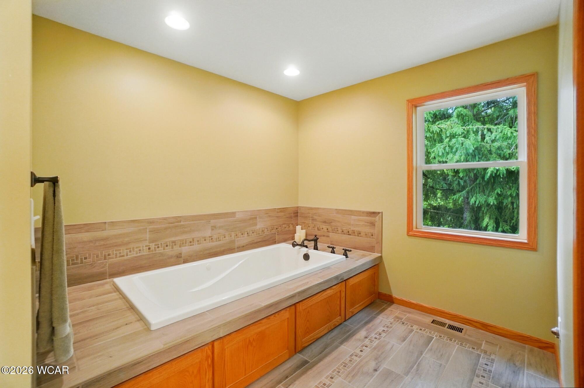 4850 Bowdle Road, Harrod, Ohio