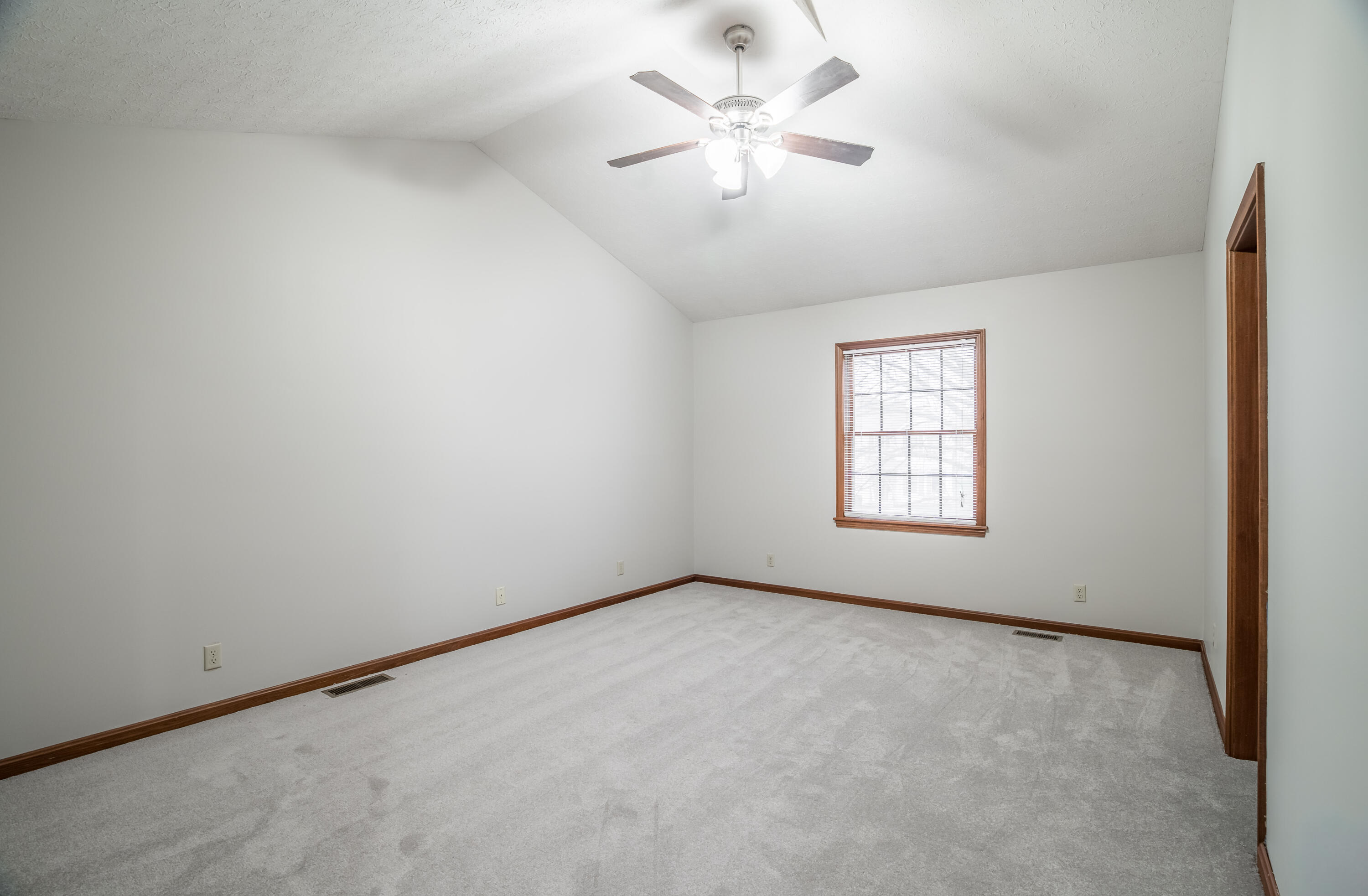 830 Pinehurst Drive, Tipp City, Ohio 45371