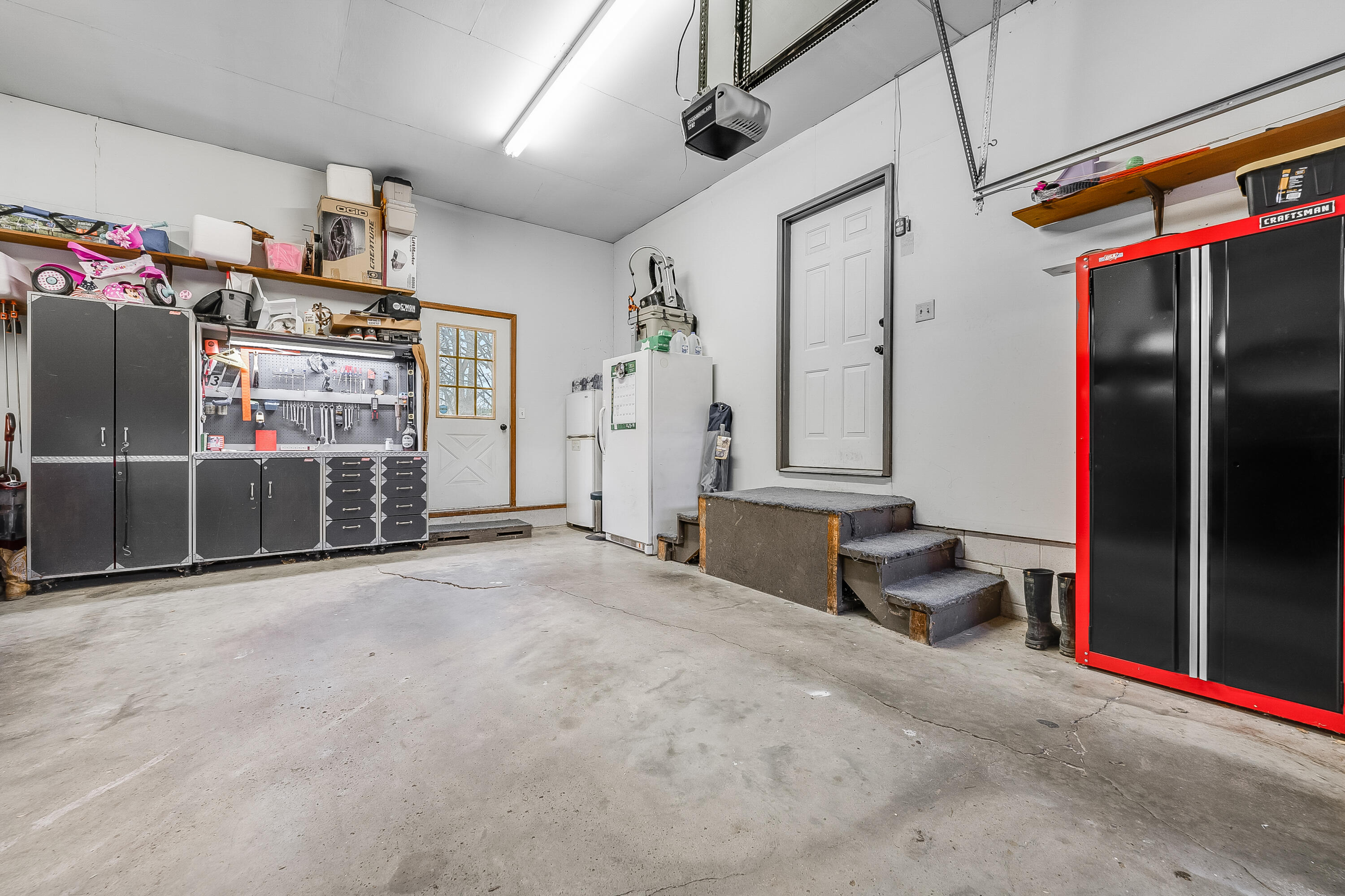 3352 Hodgin Road, Richmond, Indiana 47374