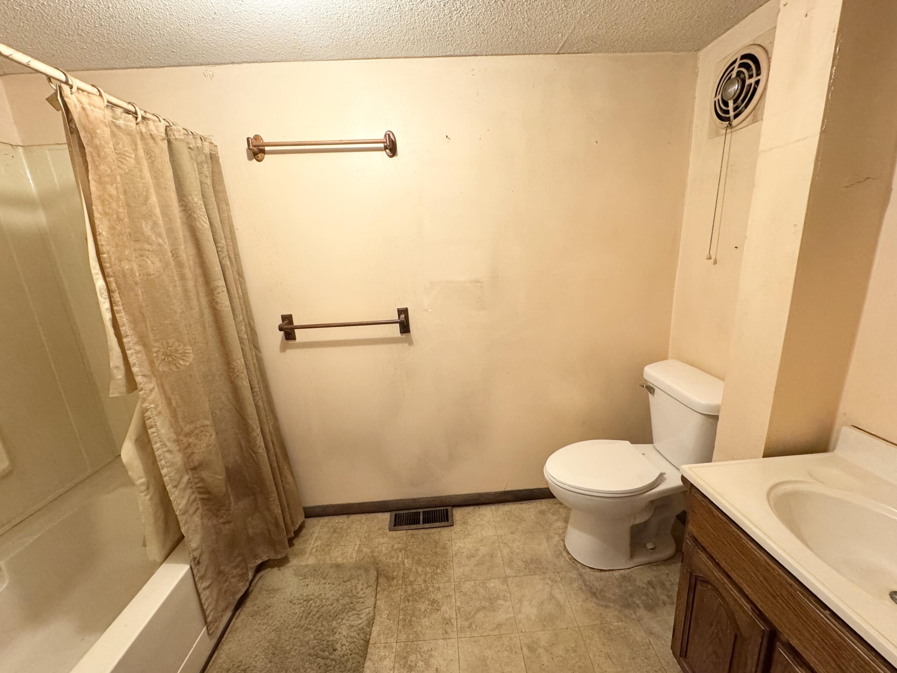 807 Sycamore Street, Celina, Ohio 45822