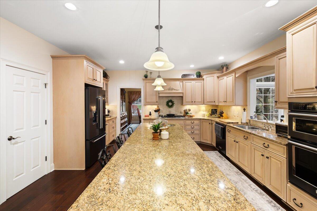 1162 Ontario Court, Sidney, Ohio 45365