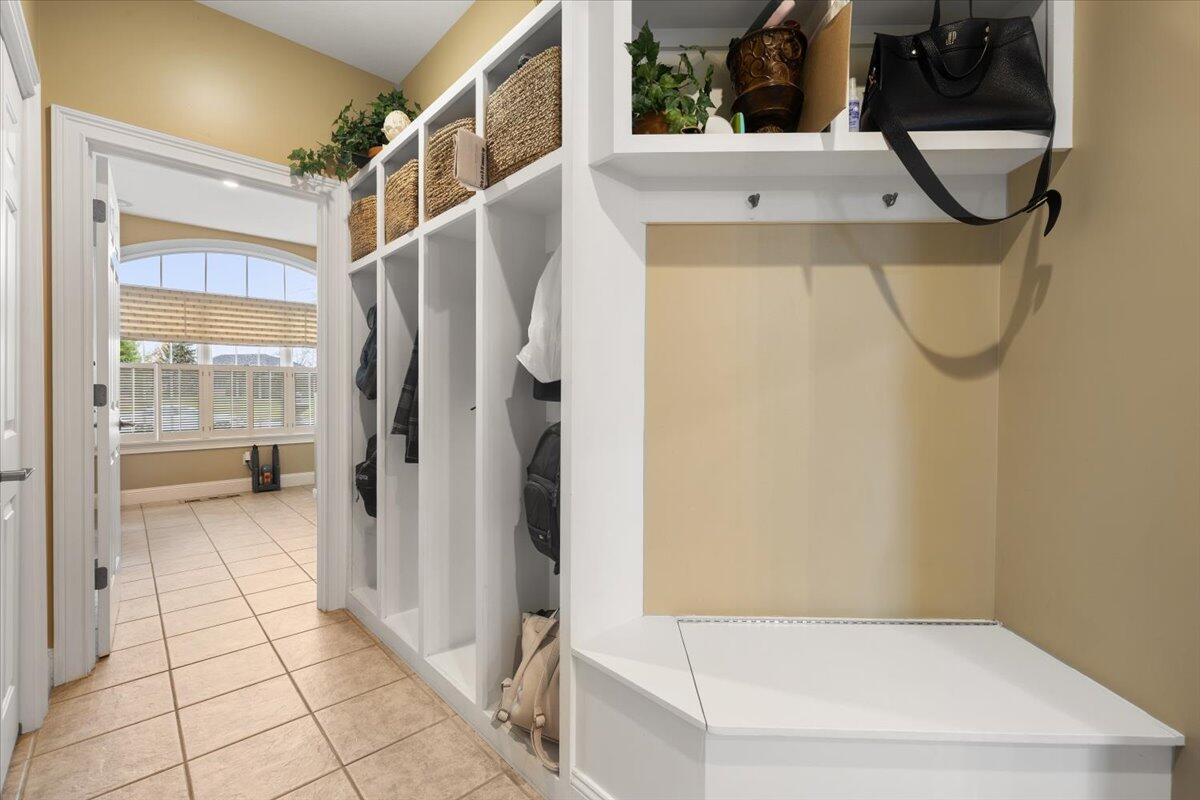 1162 Ontario Court, Sidney, Ohio 45365