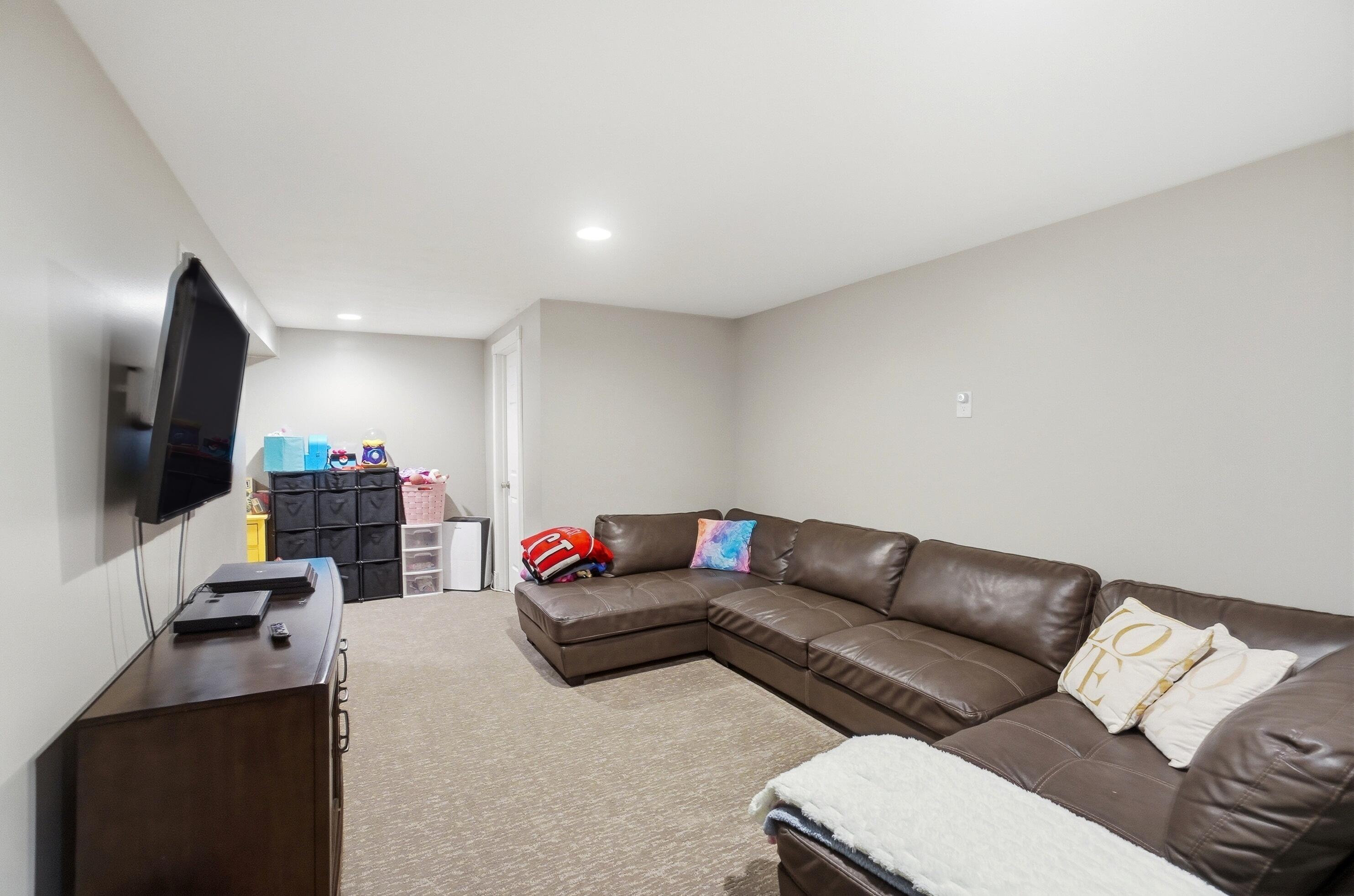 12538 Silvers Road, South Vienna, Ohio 45369