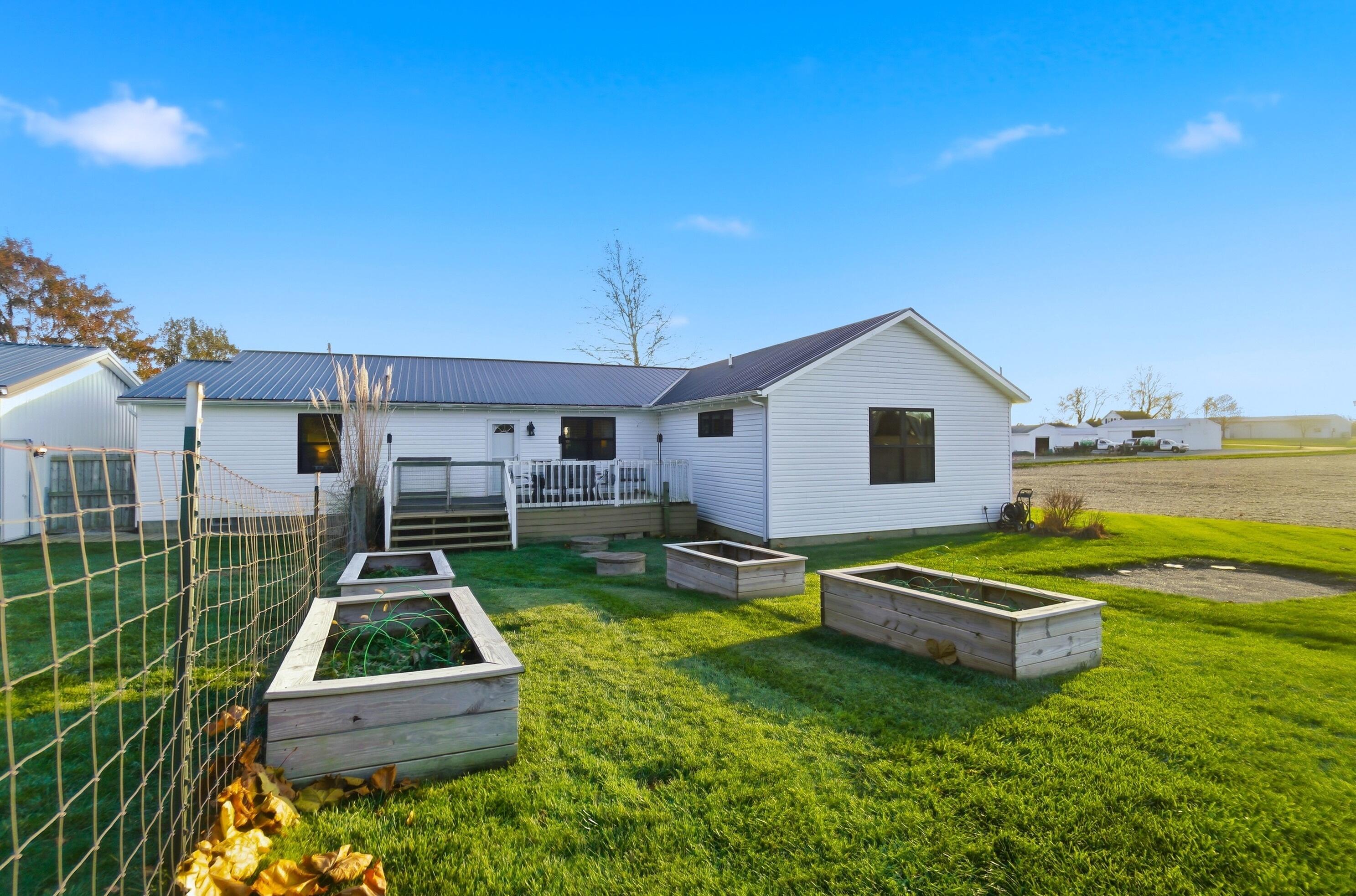 12538 Silvers Road, South Vienna, Ohio 45369