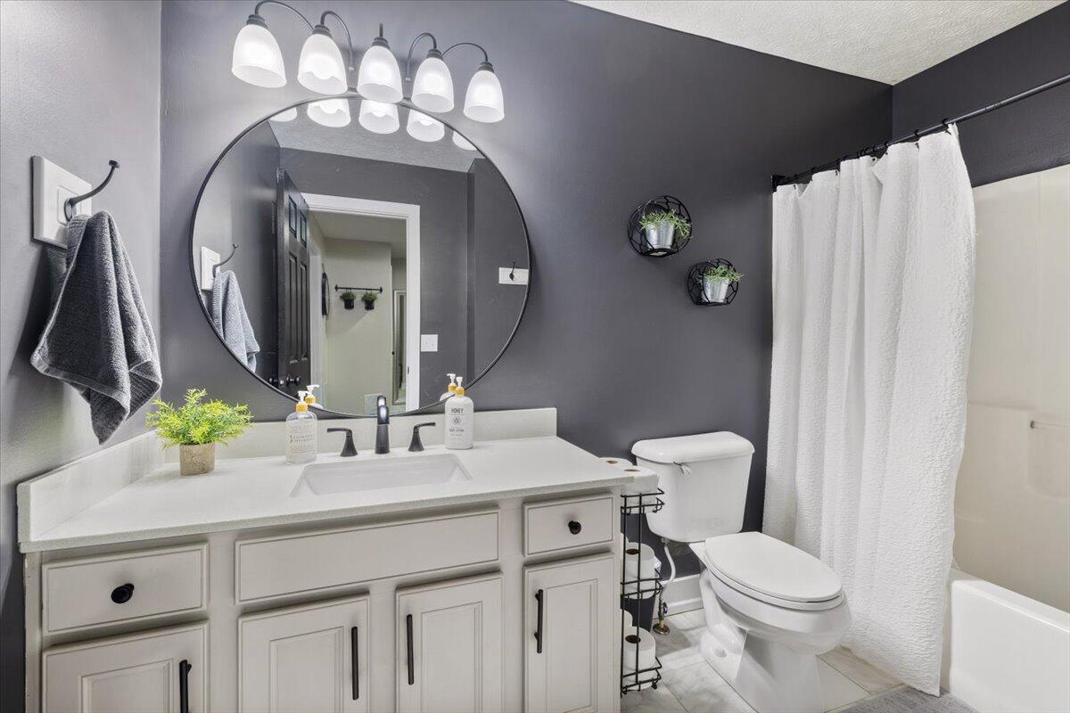 867 Gearhardt Lane, Troy, Ohio 45373