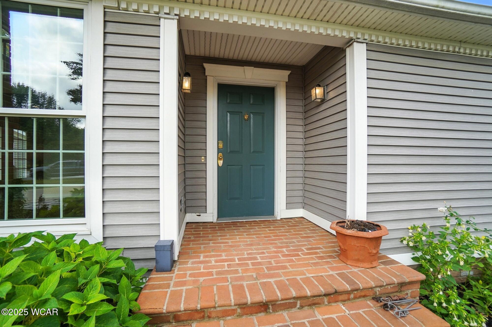 2511 DEBBIE Drive, Lima, Ohio