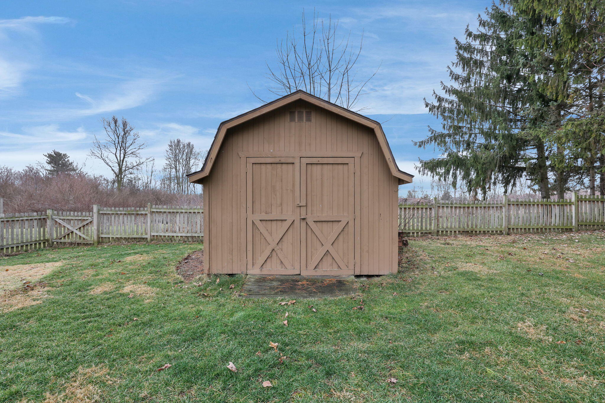 182 Center Street, London, Ohio 43140