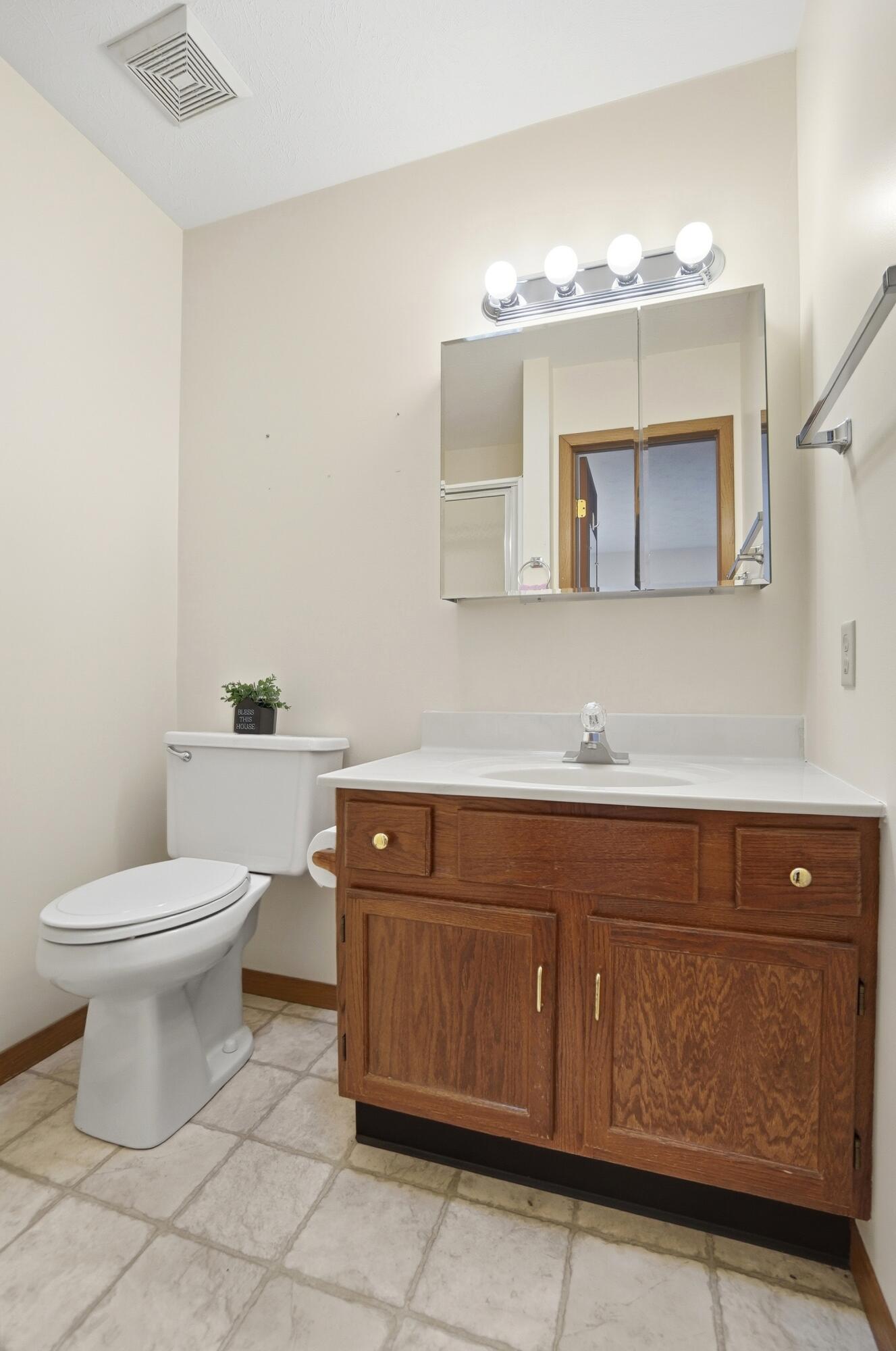 3031 Bradford Drive, Springfield, Ohio 45503