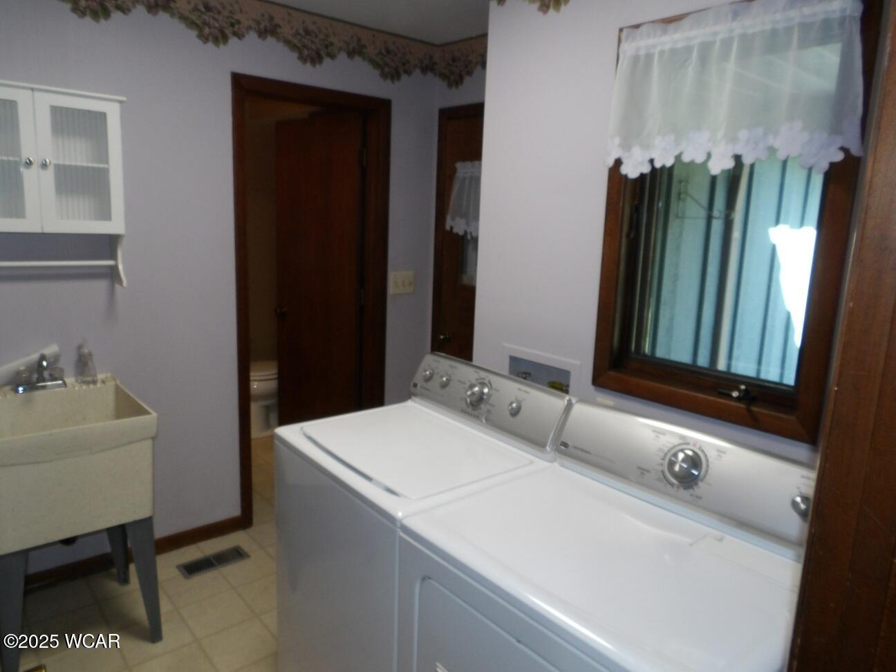 3648 Hiawatha Trail, Lima, Ohio