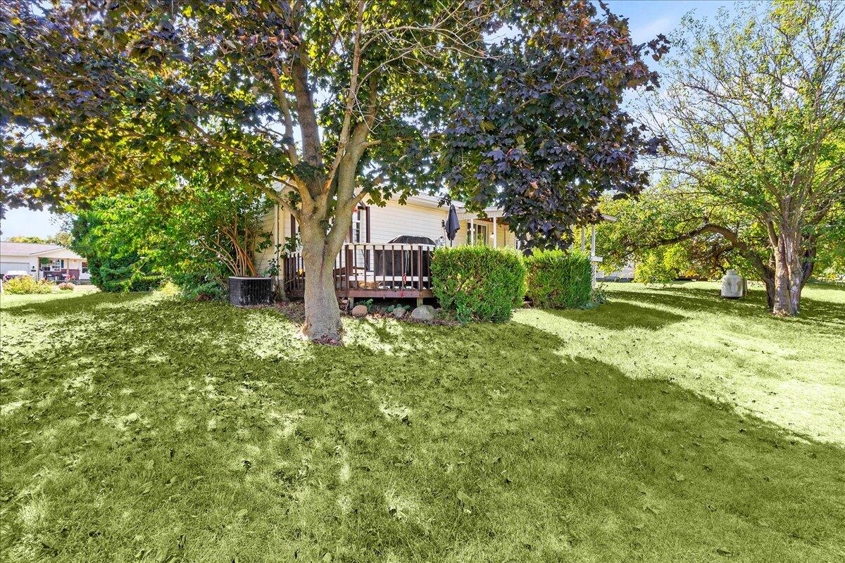 28 Lloyd Drive, North Lewisburg, Ohio 43060