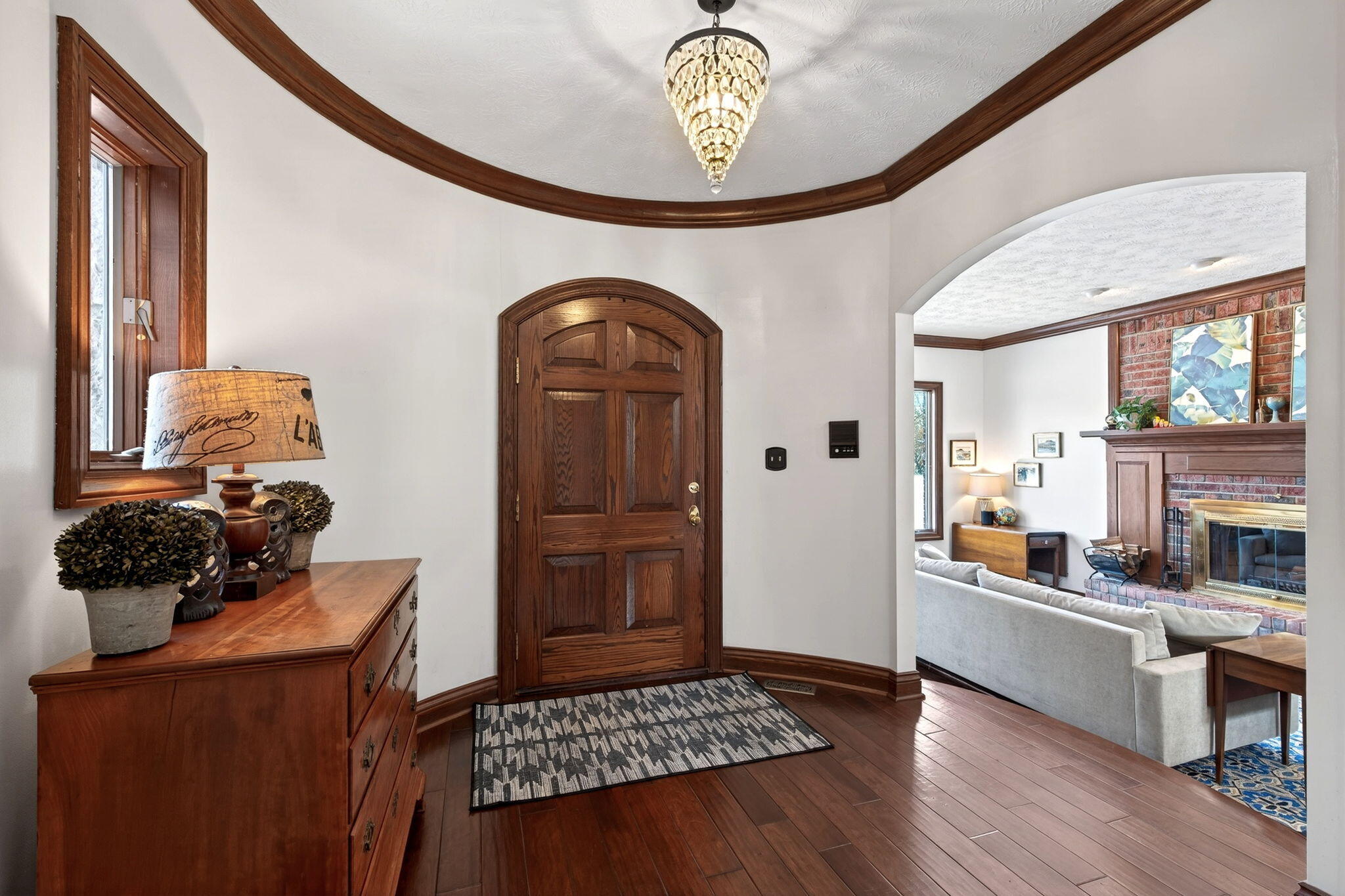 1300 Ginghamsburg Road, Tipp City, Ohio 45371