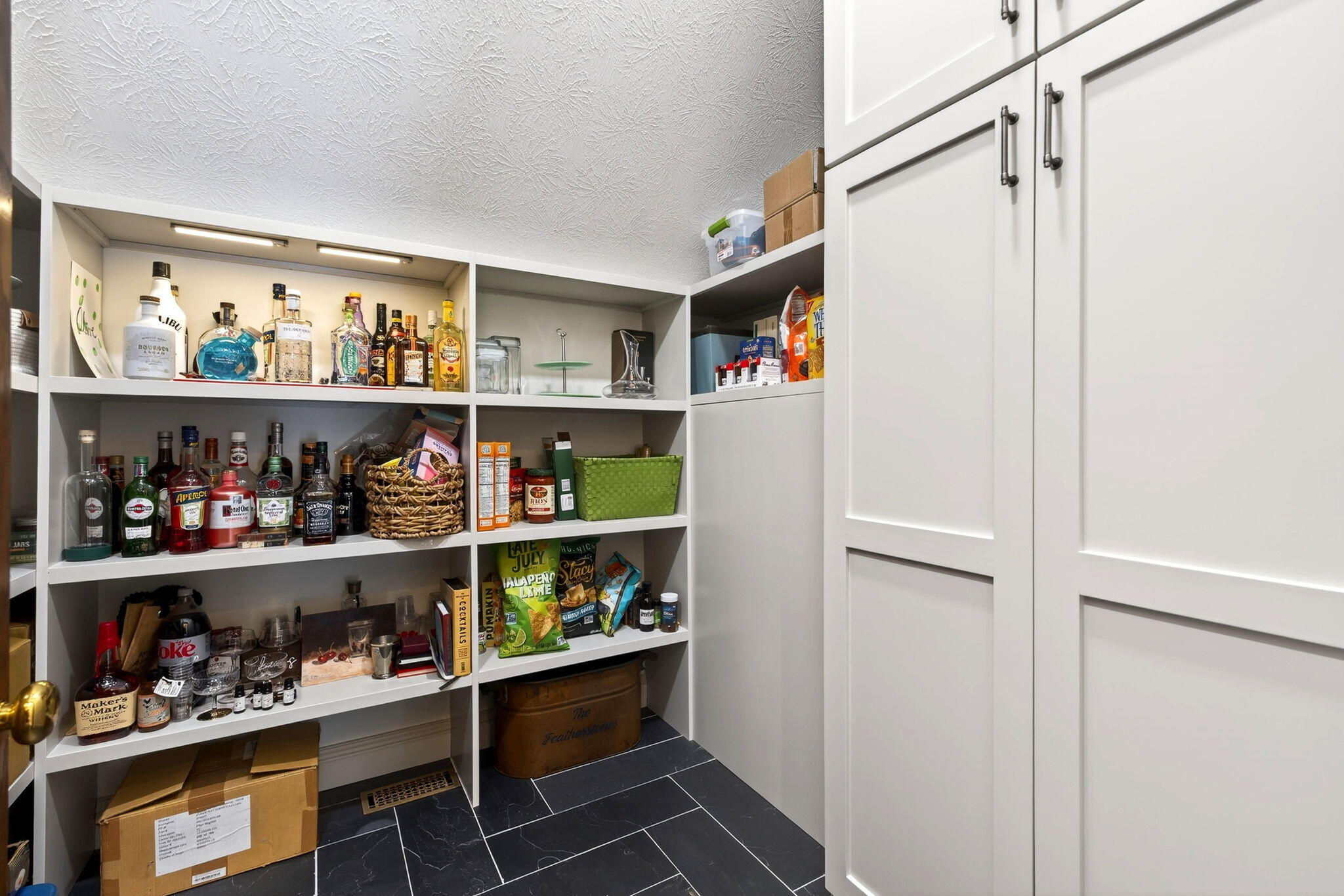 1300 Ginghamsburg Road, Tipp City, Ohio 45371