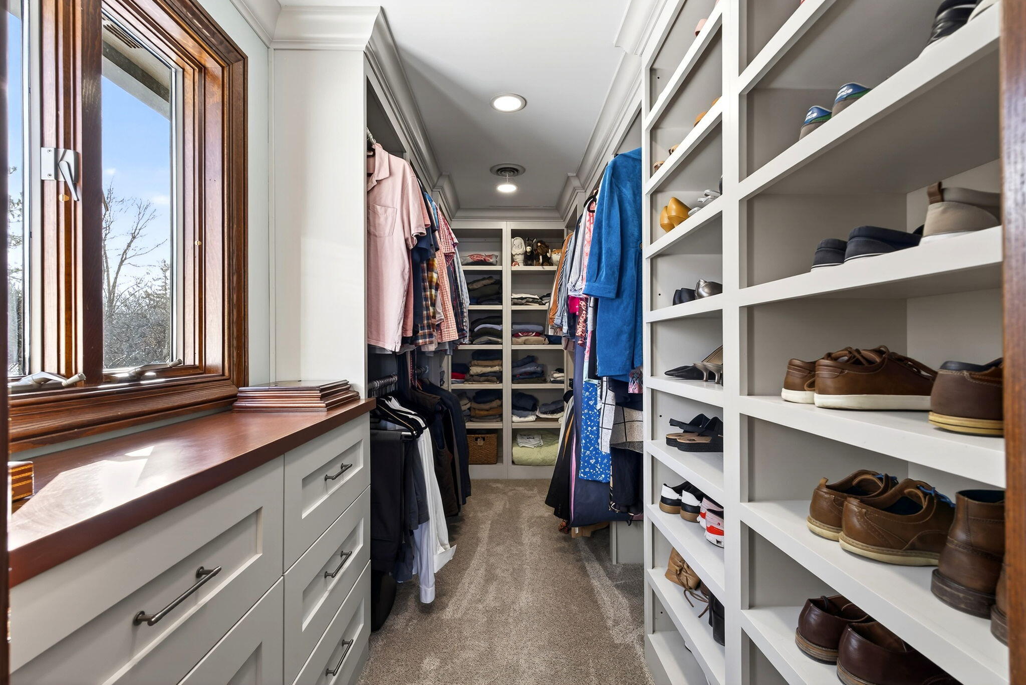 1300 Ginghamsburg Road, Tipp City, Ohio 45371