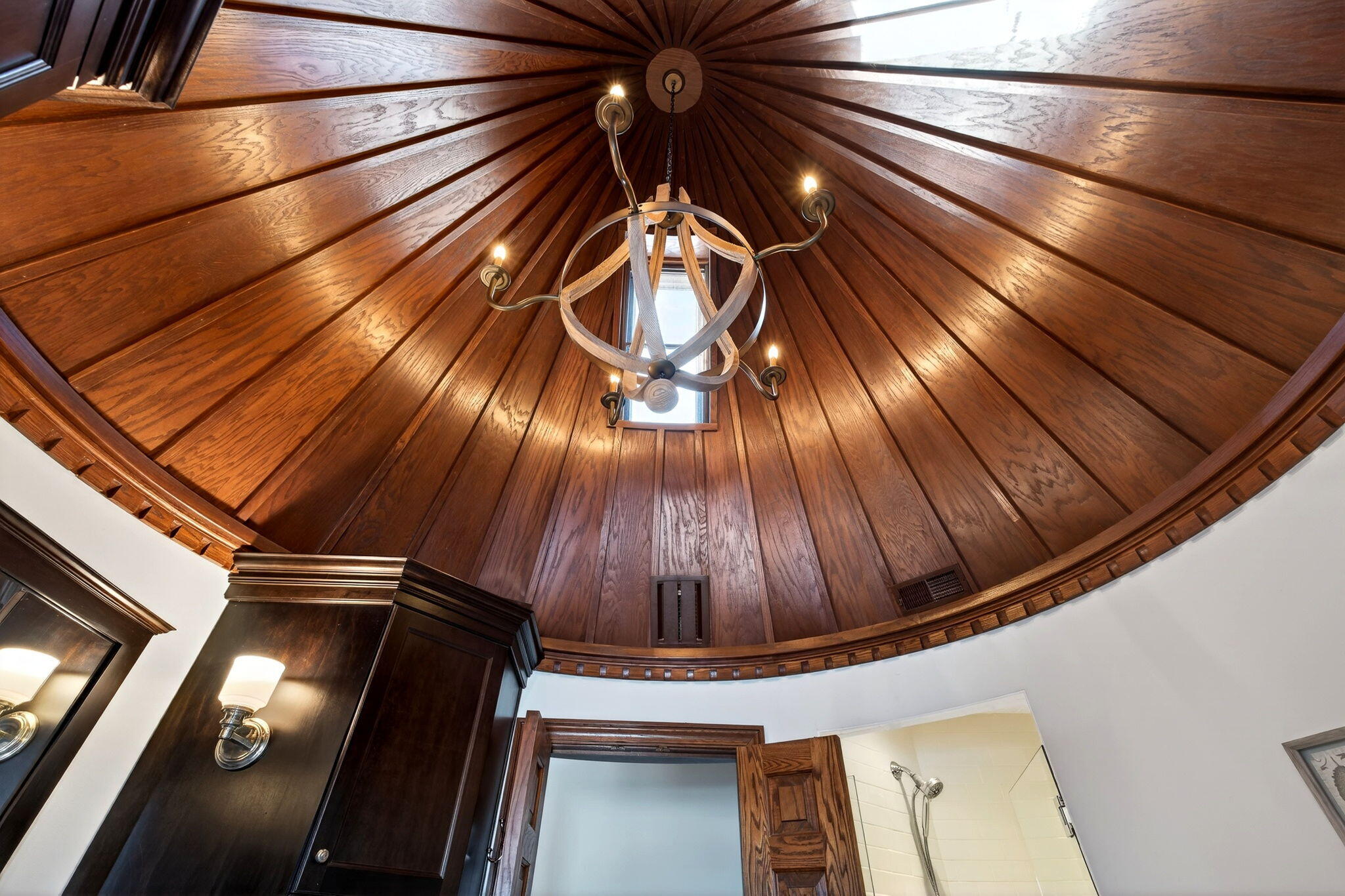 1300 Ginghamsburg Road, Tipp City, Ohio 45371