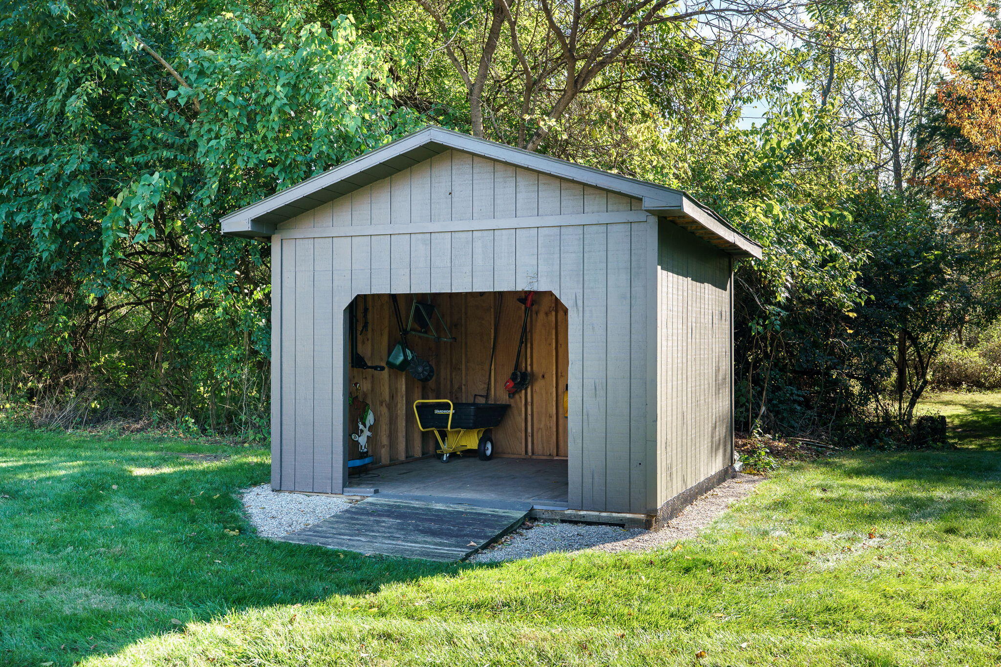 1300 Ginghamsburg Road, Tipp City, Ohio 45371