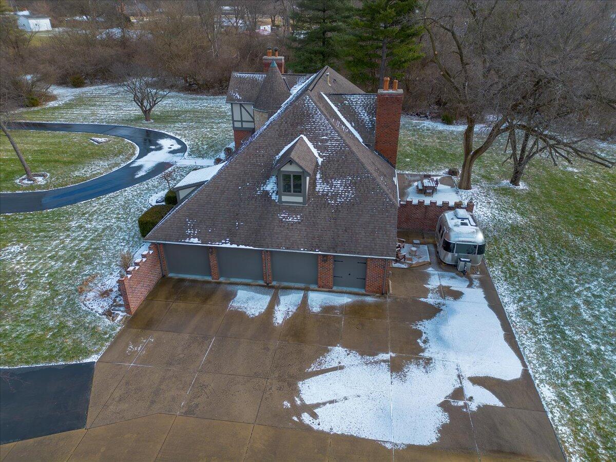 1300 Ginghamsburg Road, Tipp City, Ohio 45371