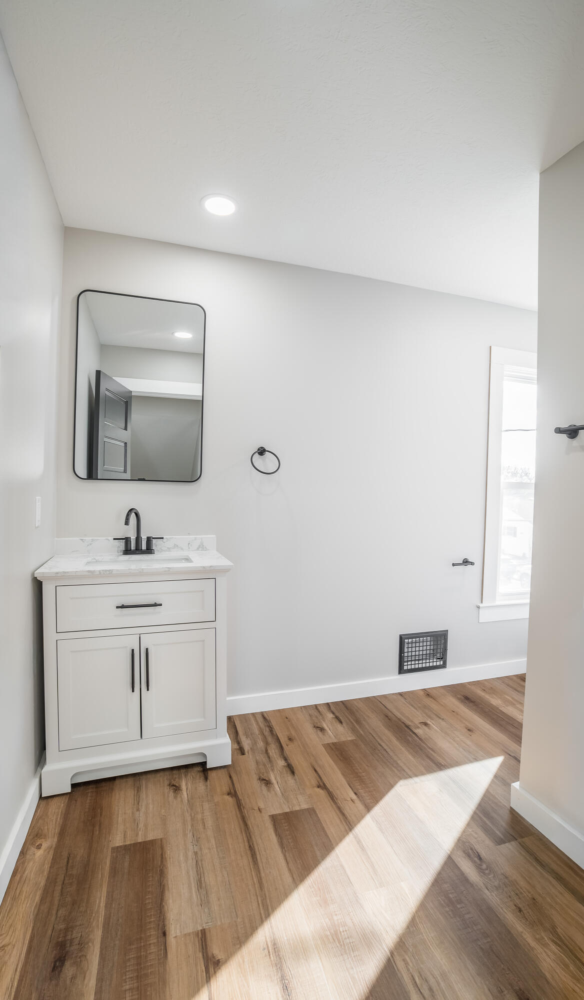 402 Garnsey Street, Piqua, Ohio 45356