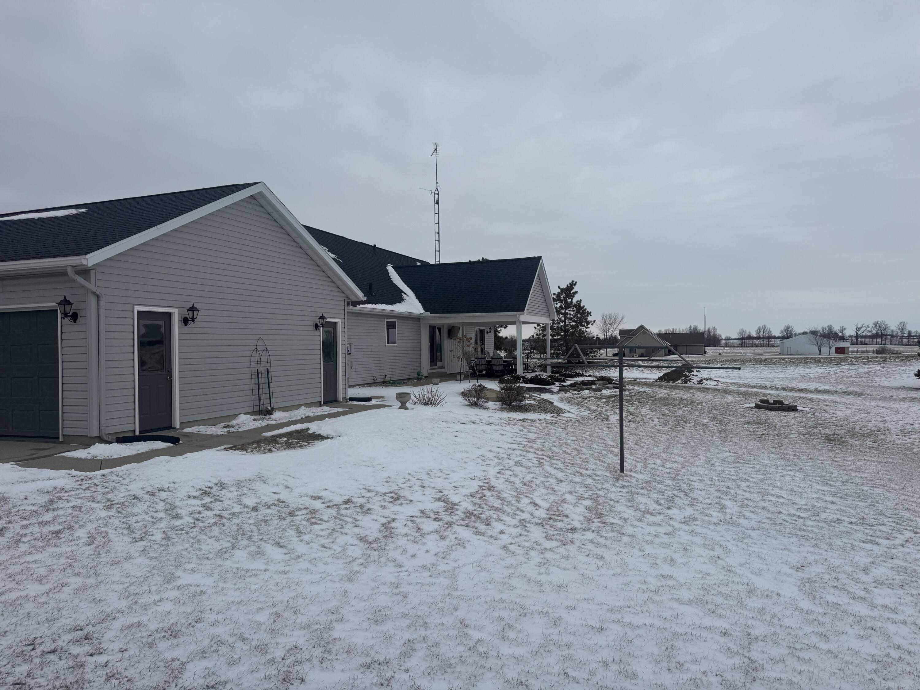 6808 Burrville Road, Celina, Ohio 45822