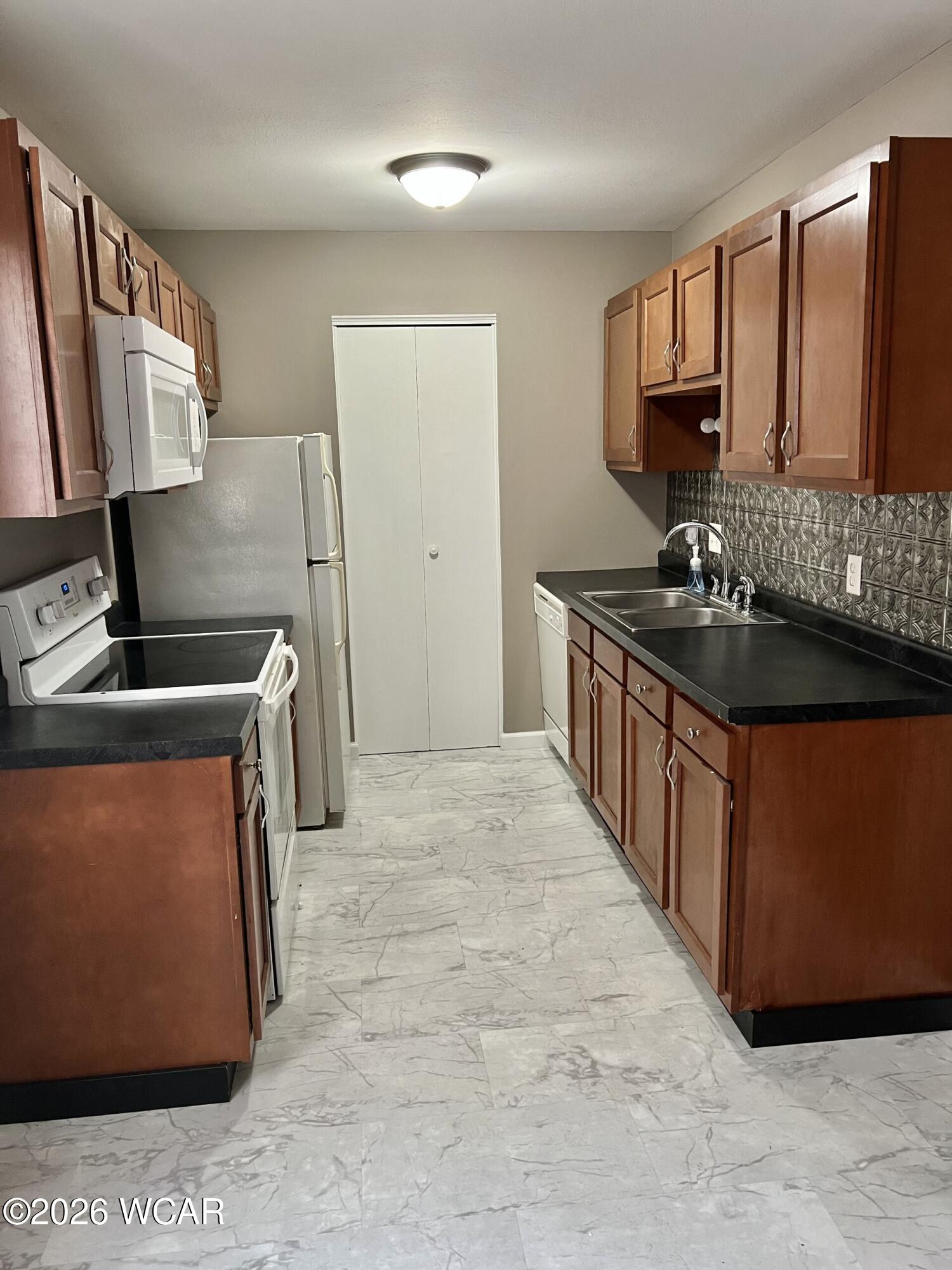 2275 Cable Road, Lima, Ohio