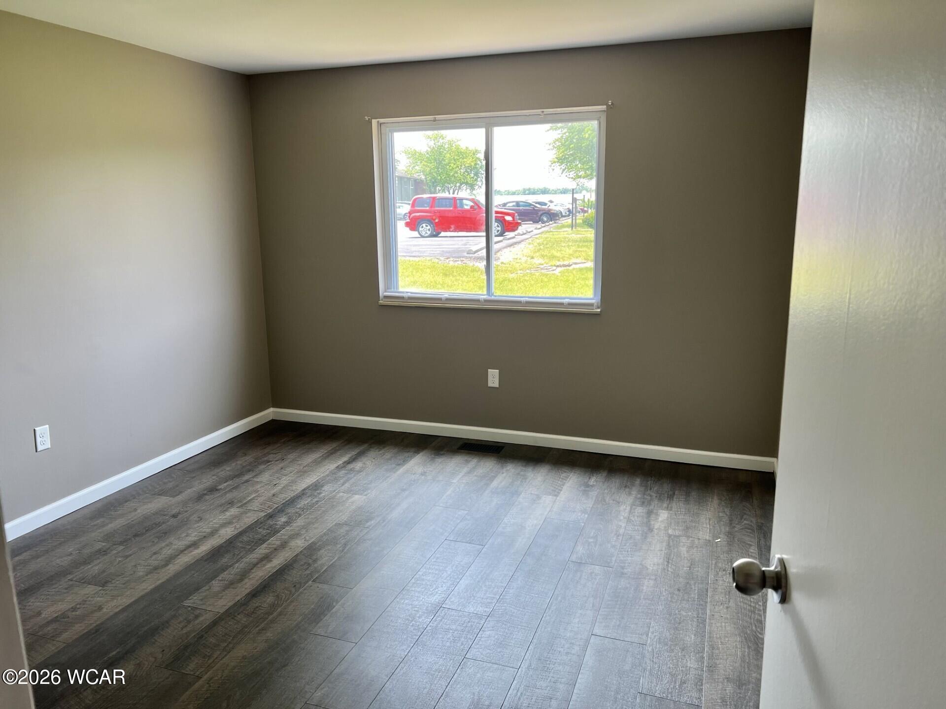 2275 Cable Road, Lima, Ohio