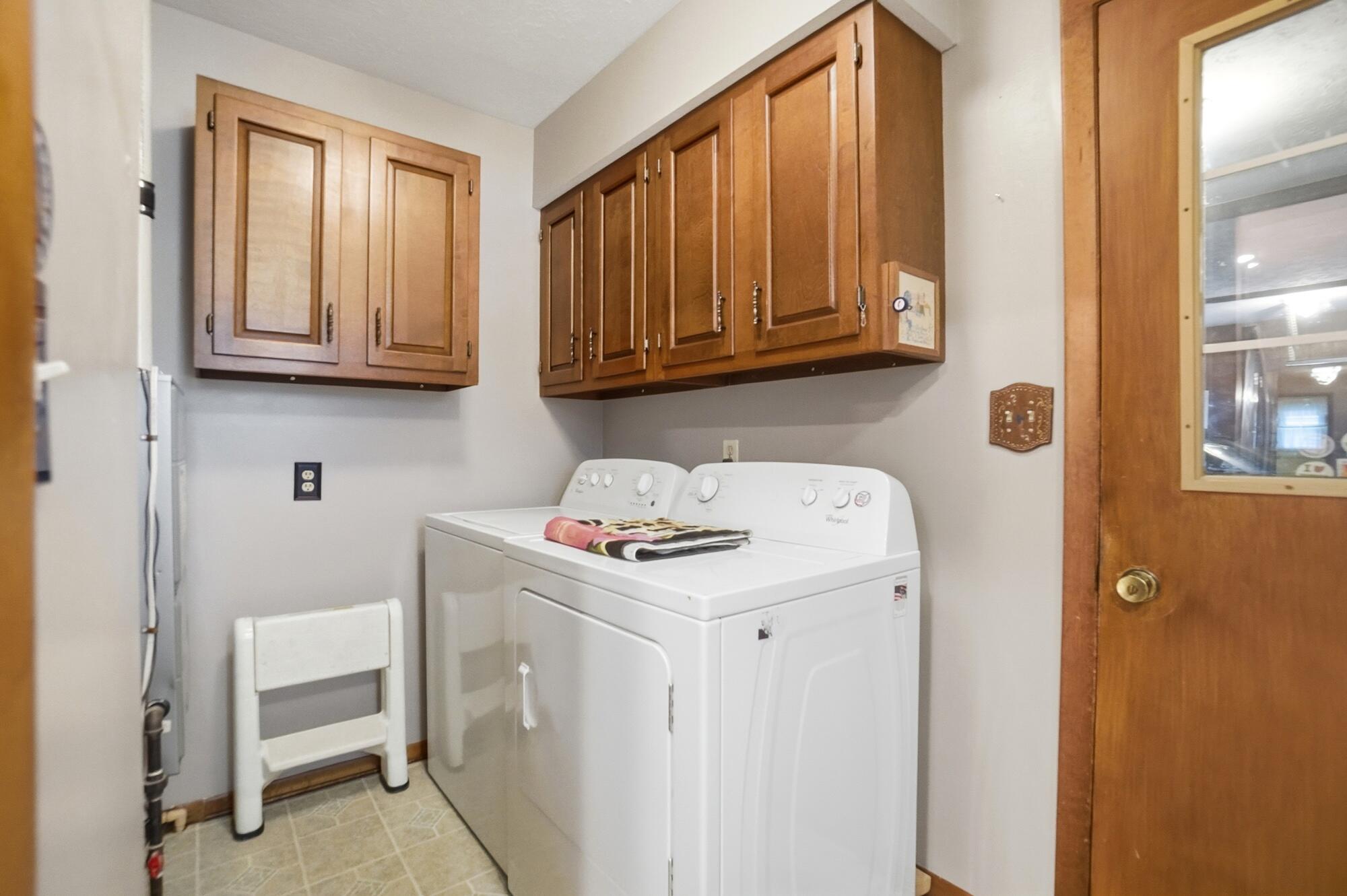 918 Carnation Drive, Wapakoneta, Ohio 45895