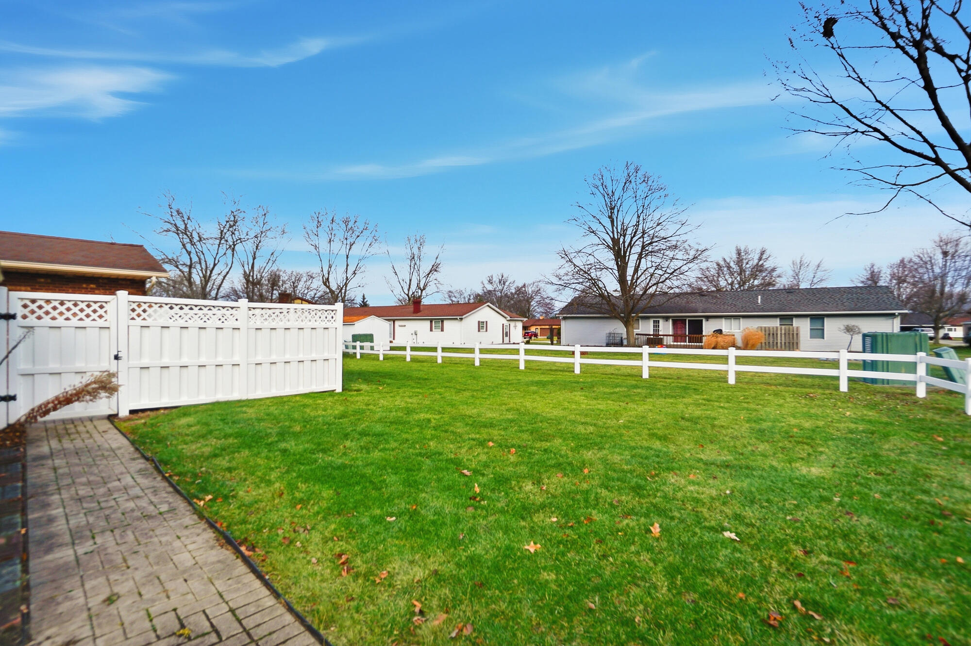 918 Carnation Drive, Wapakoneta, Ohio 45895