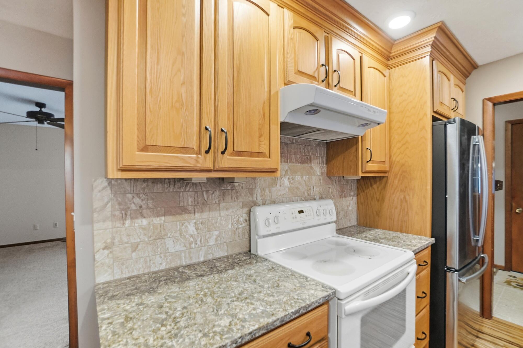 918 Carnation Drive, Wapakoneta, Ohio 45895