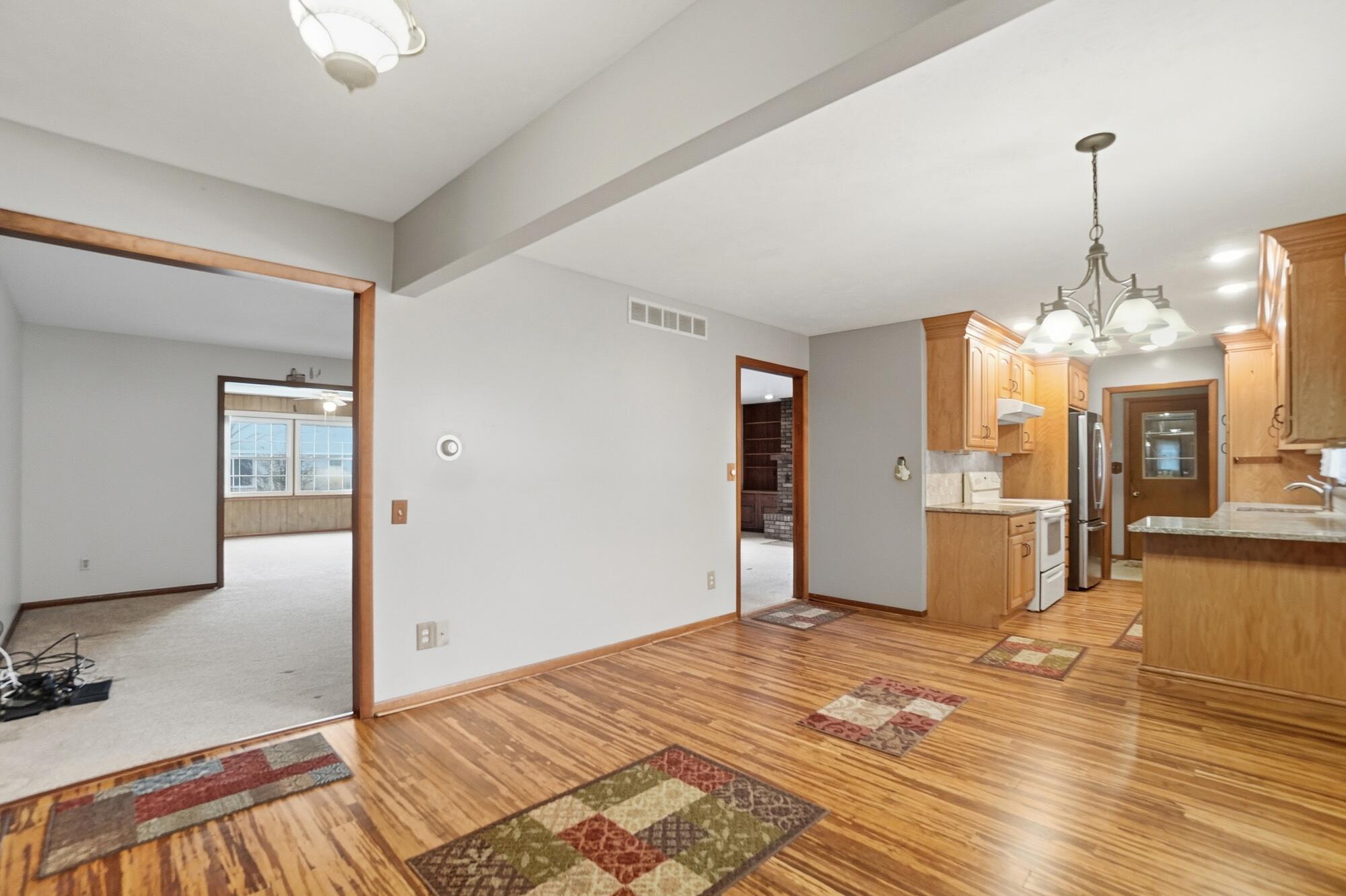 918 Carnation Drive, Wapakoneta, Ohio 45895