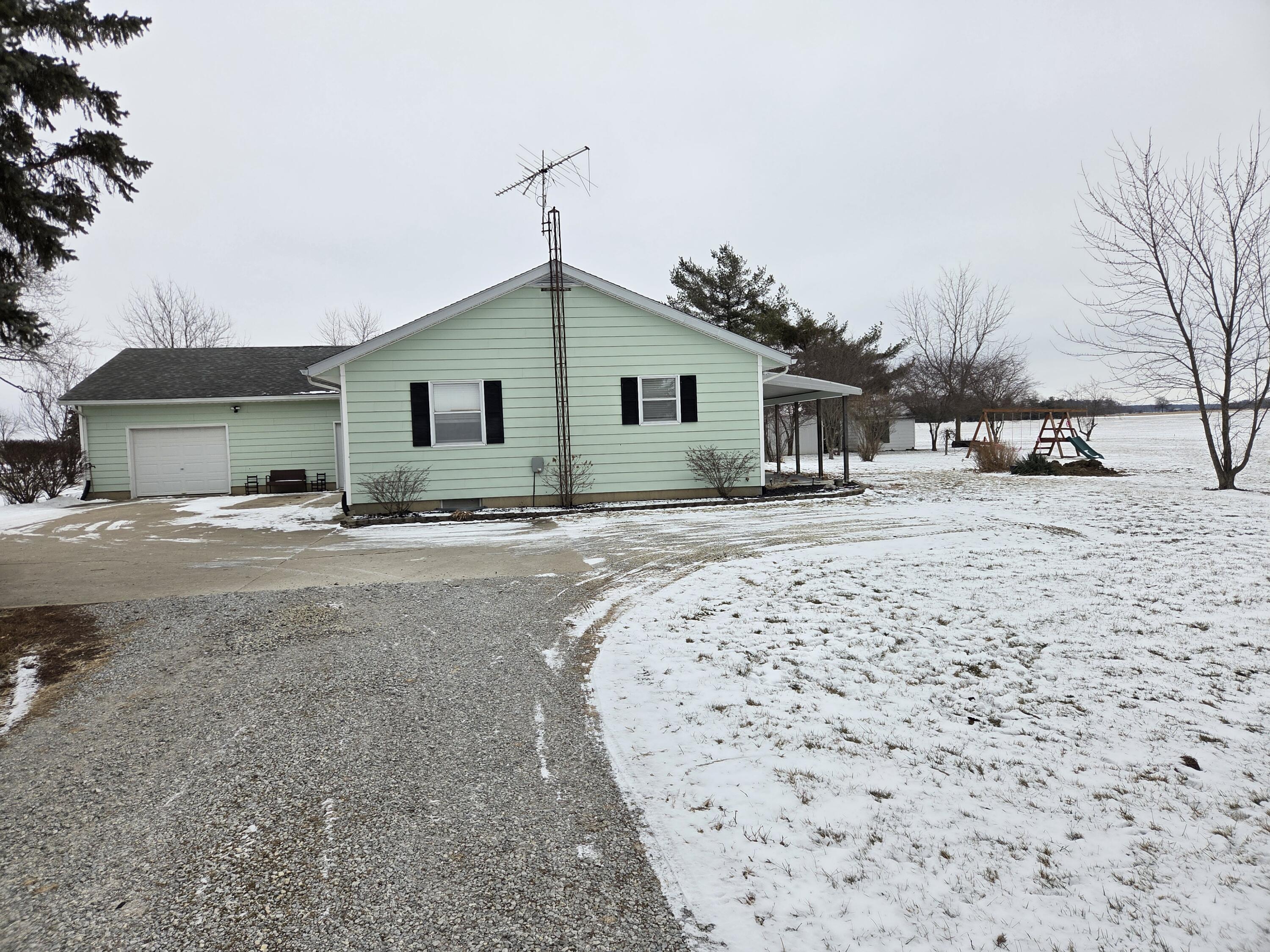 17674 Moulton Fort Amanda Road, Wapakoneta, Ohio 45895