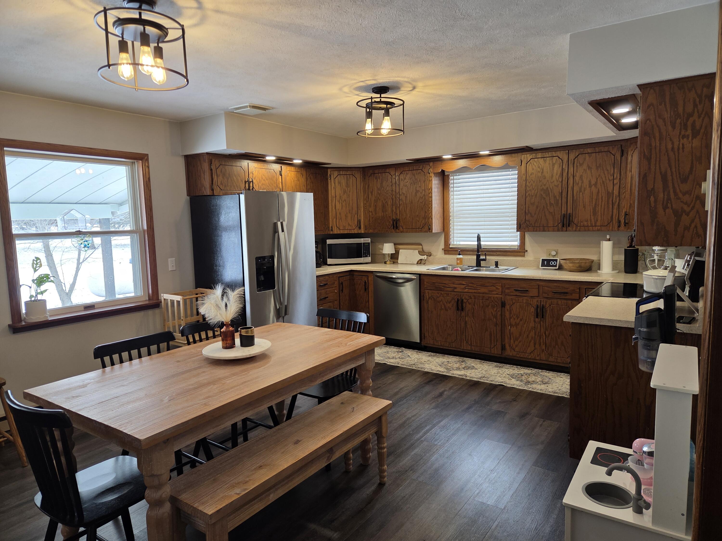 17674 Moulton Fort Amanda Road, Wapakoneta, Ohio 45895