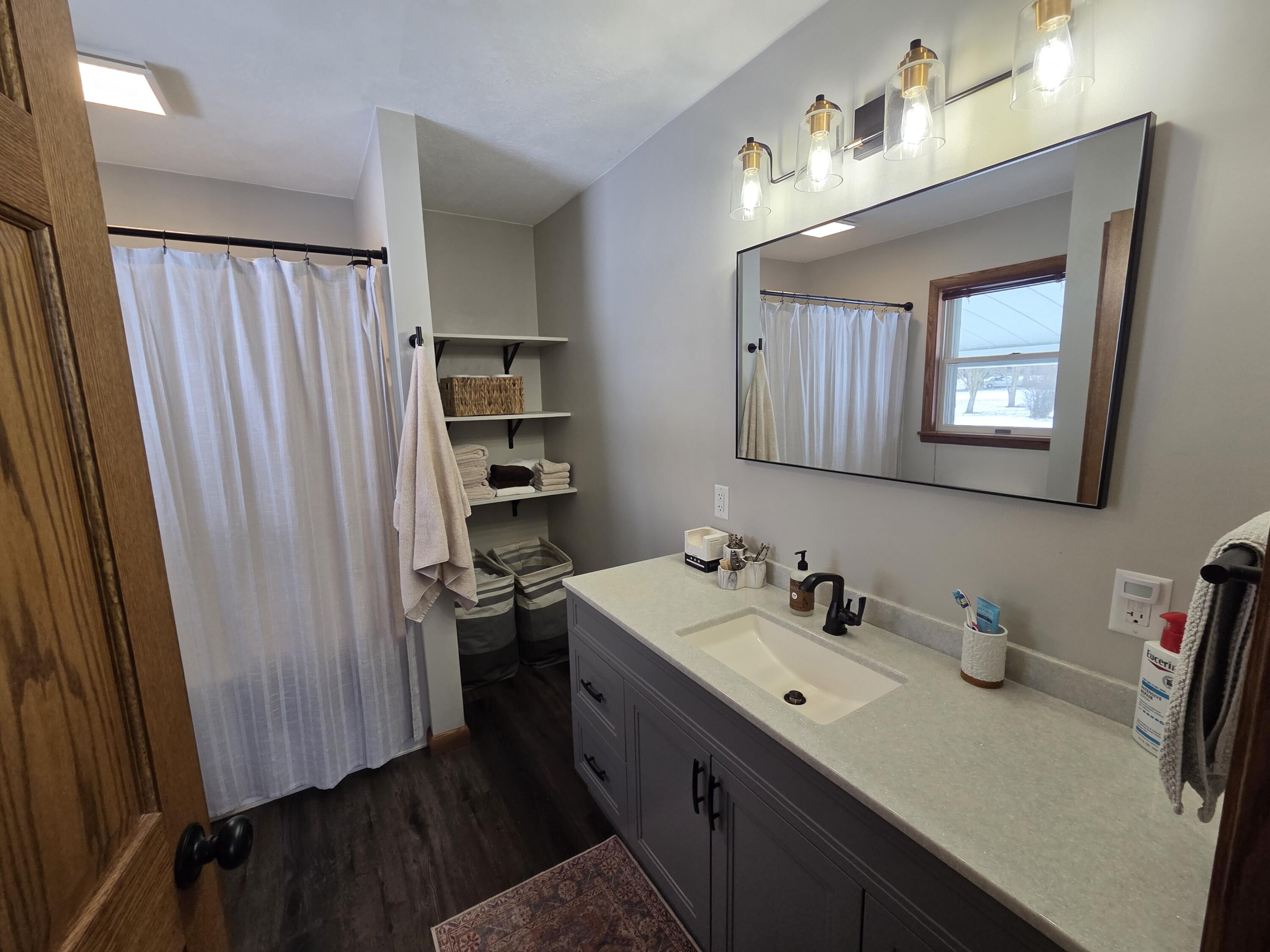 17674 Moulton Fort Amanda Road, Wapakoneta, Ohio 45895