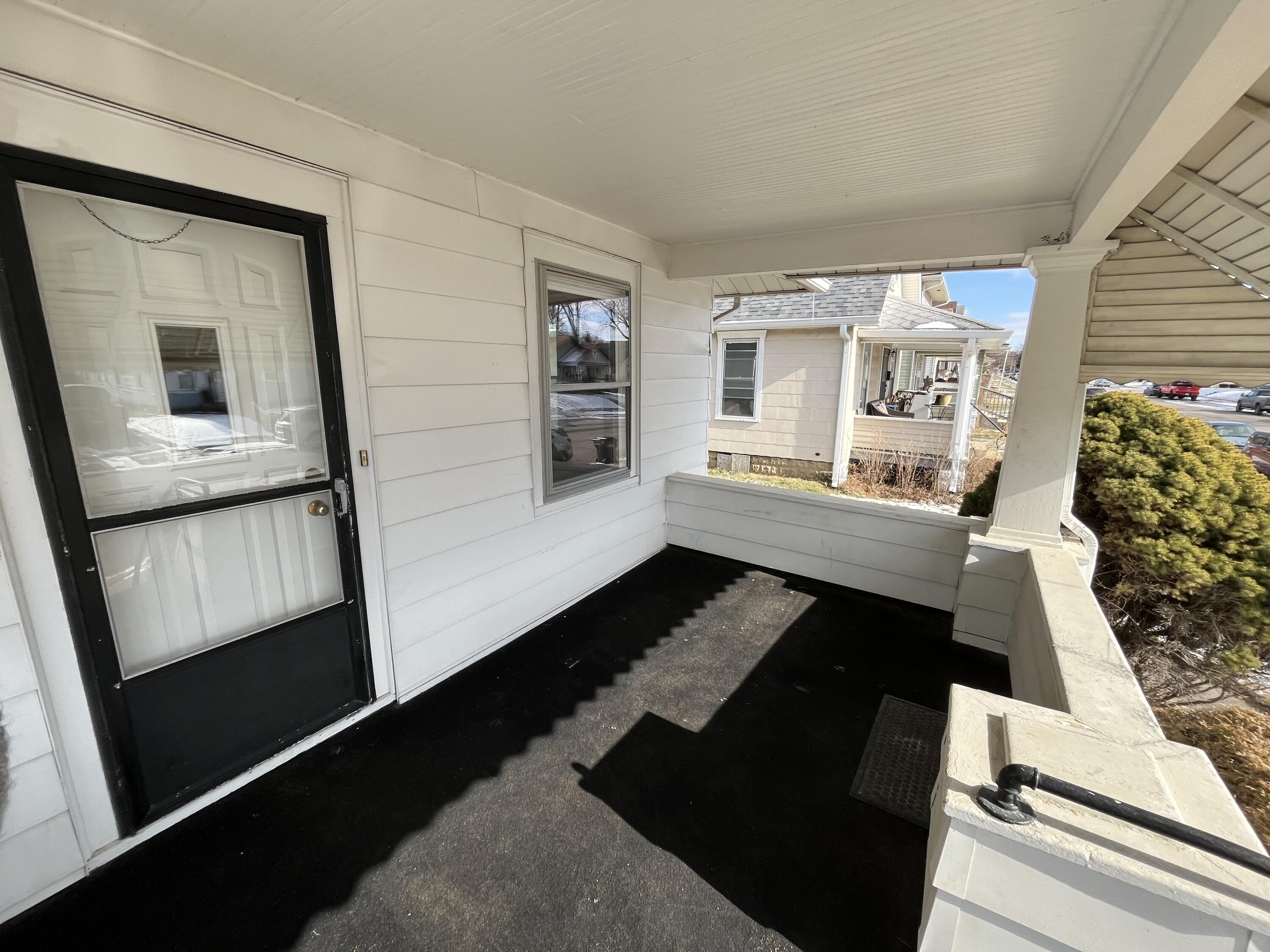 2124 Woodside Avenue, Springfield, Ohio 45503