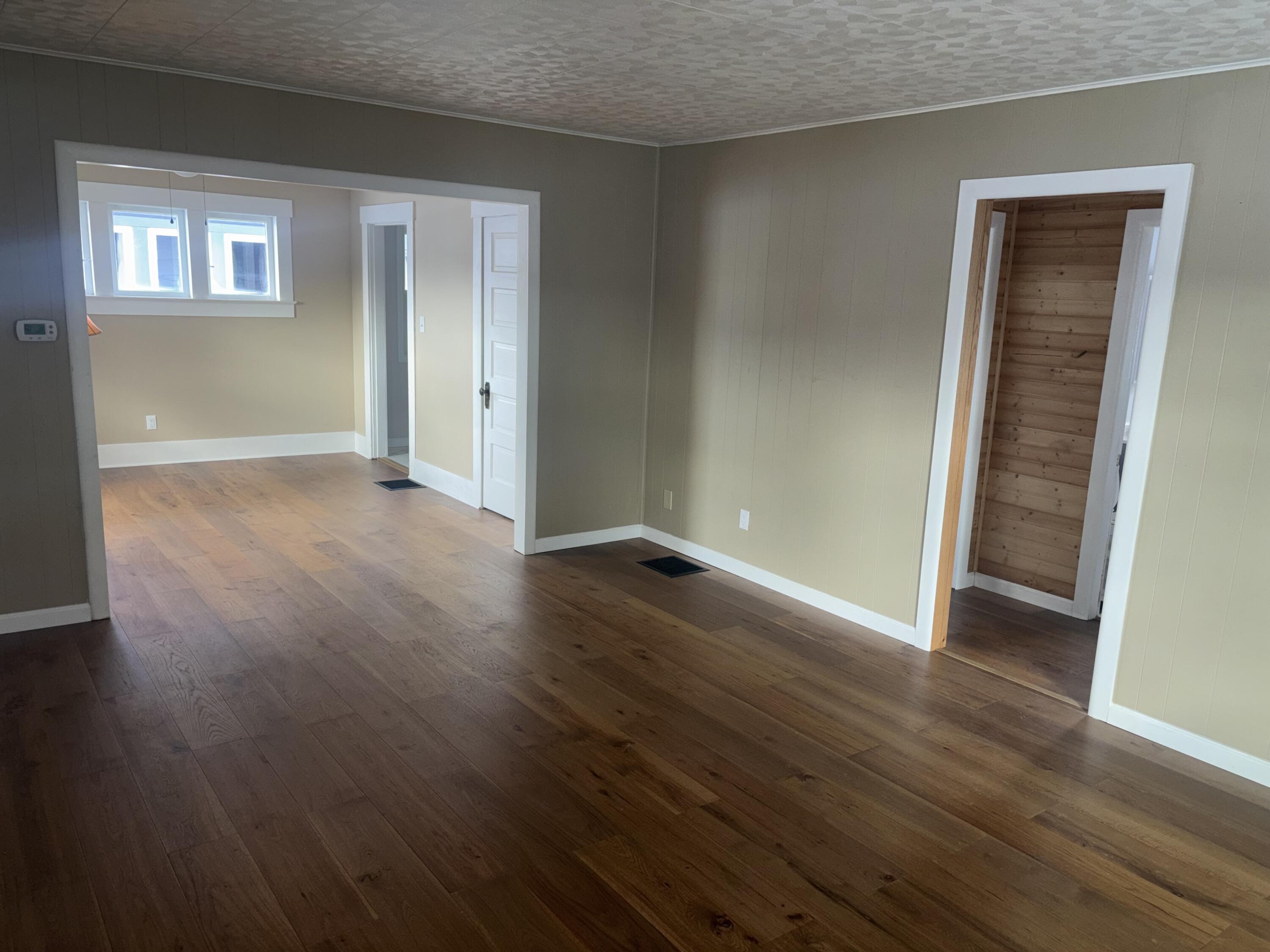 2124 Woodside Avenue, Springfield, Ohio 45503