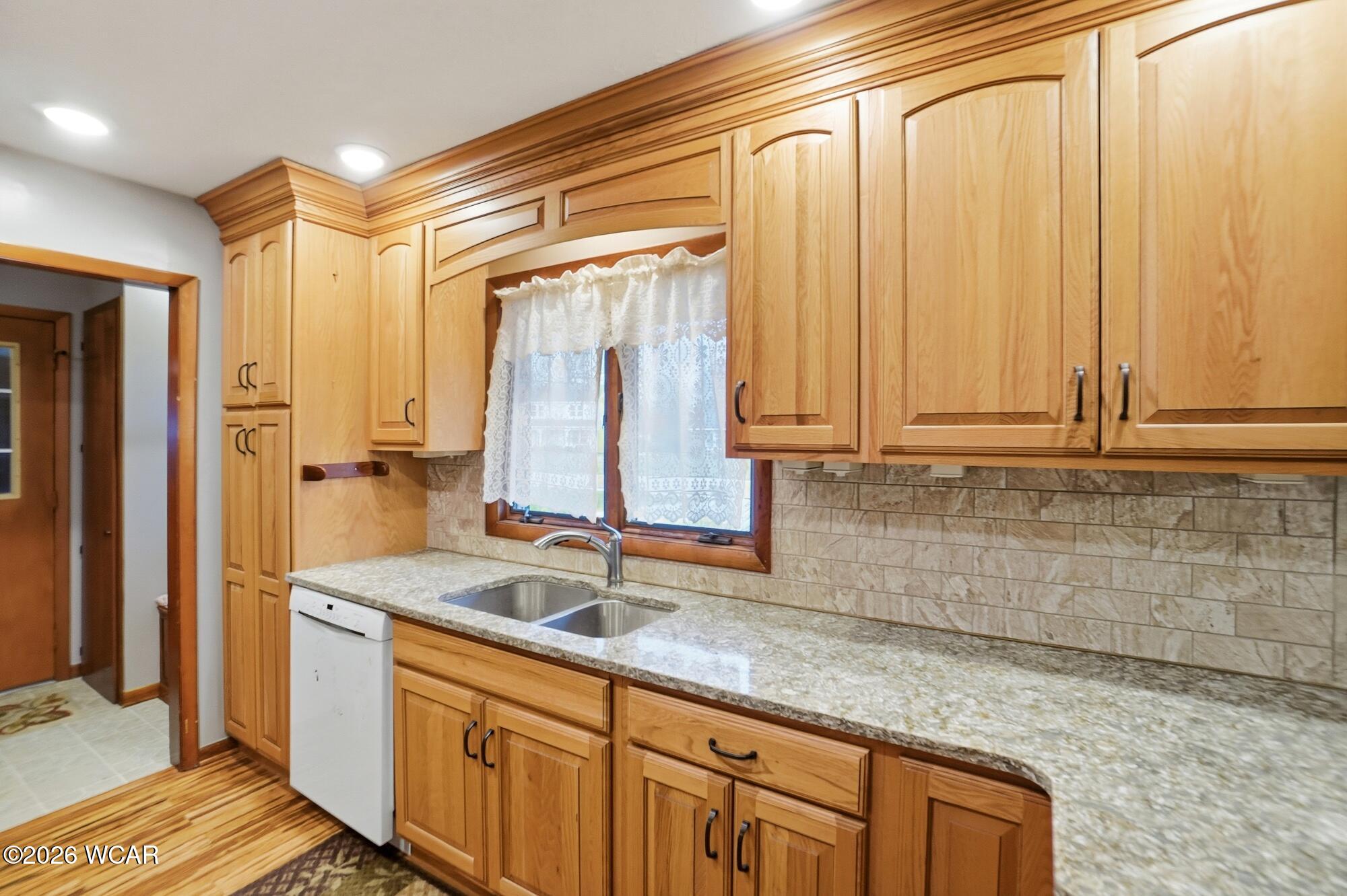 918 Carnation Drive, Wapakoneta, Ohio