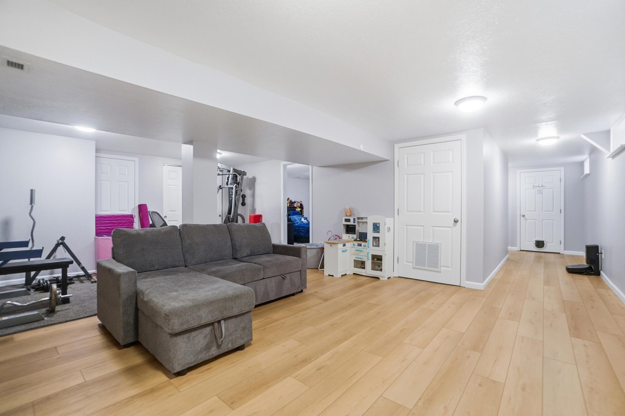 6771 National Road, New Carlisle, Ohio 45344