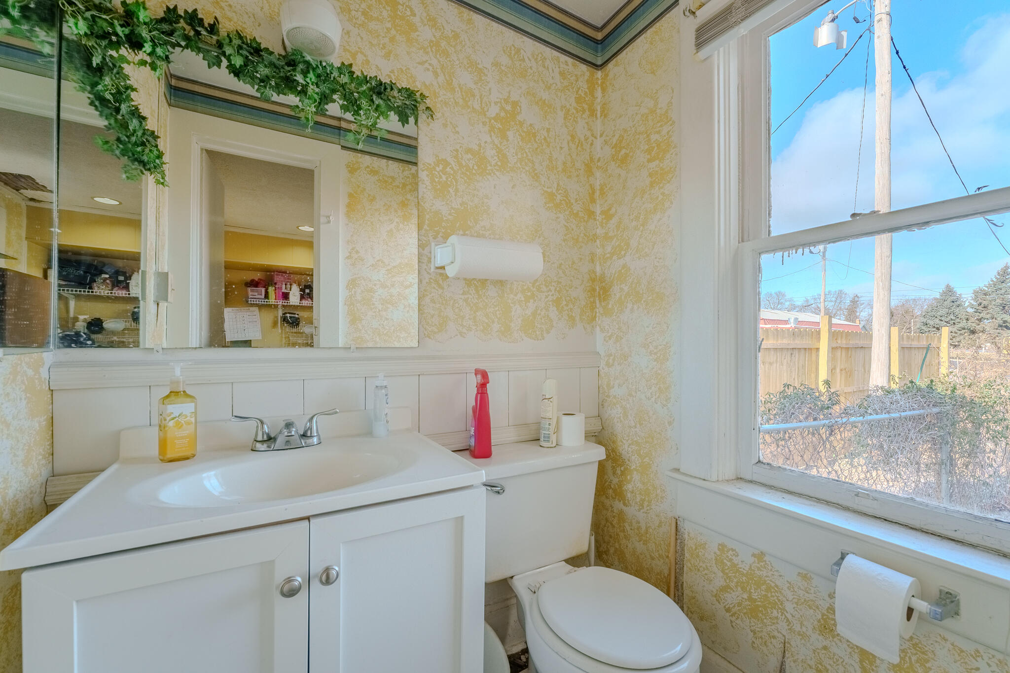 101 National Road, Englewood, Ohio 45322