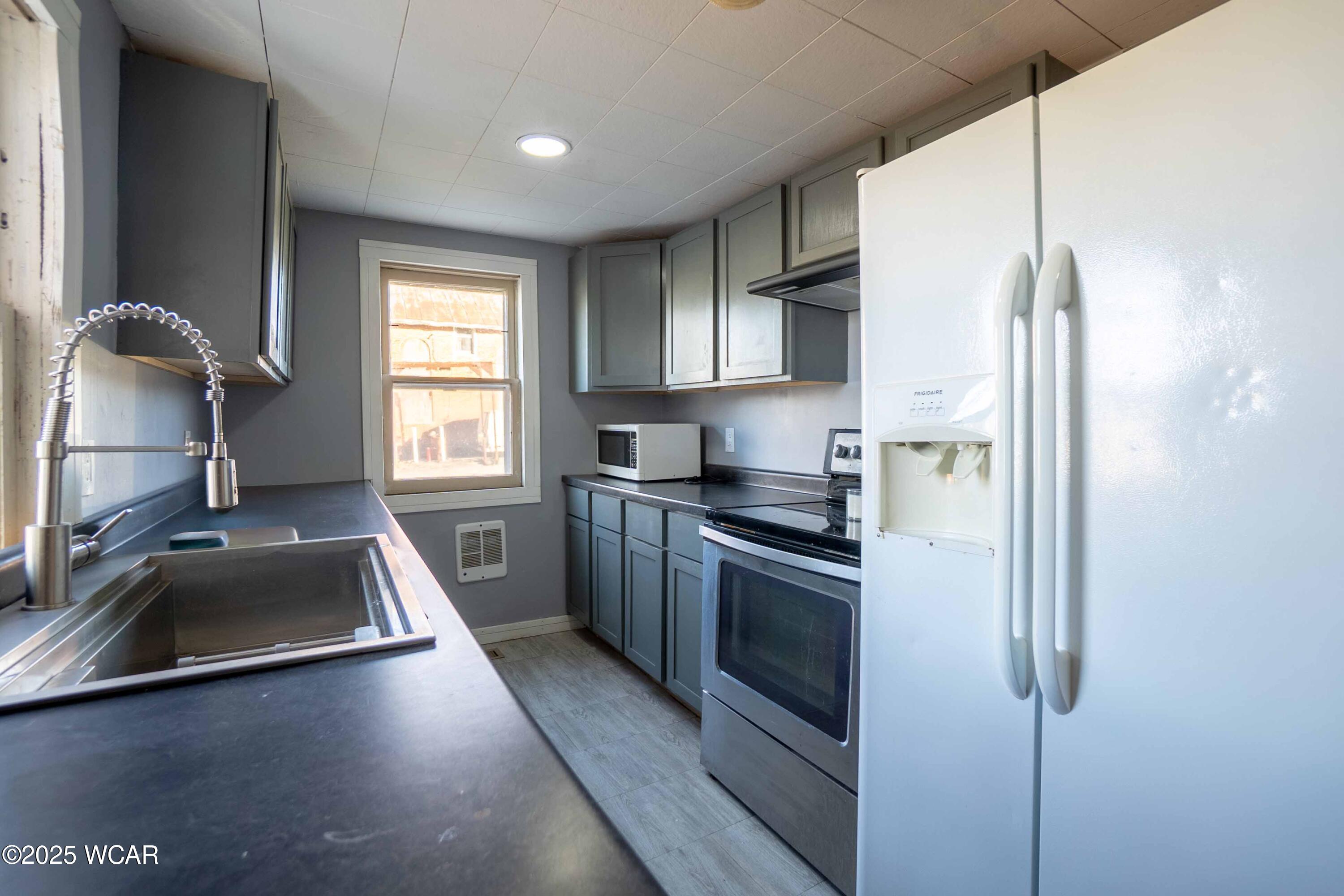 132 Main Street, Benton Ridge, Ohio