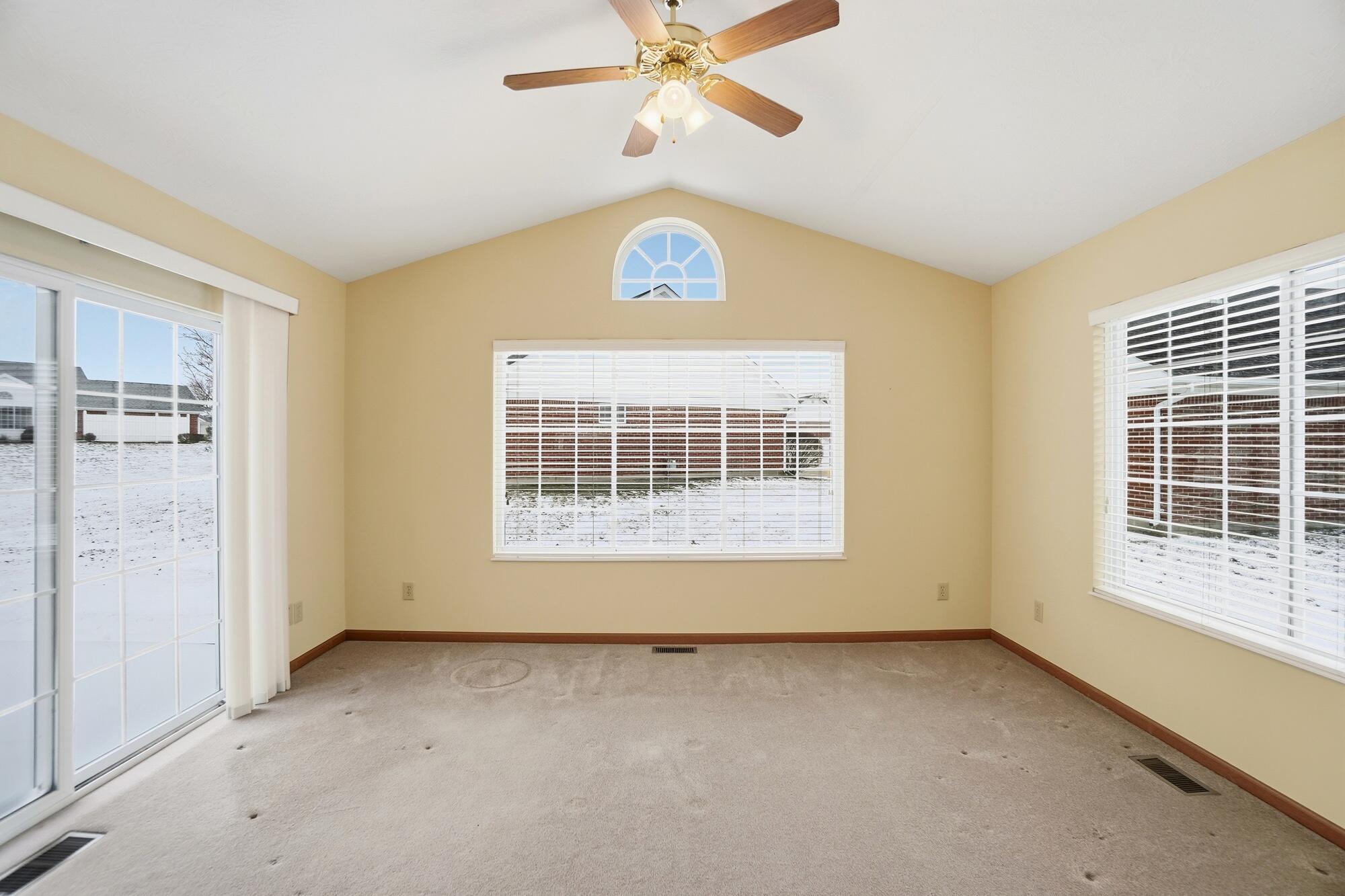 1711 Pinehurst Drive, Springfield, Ohio 45502