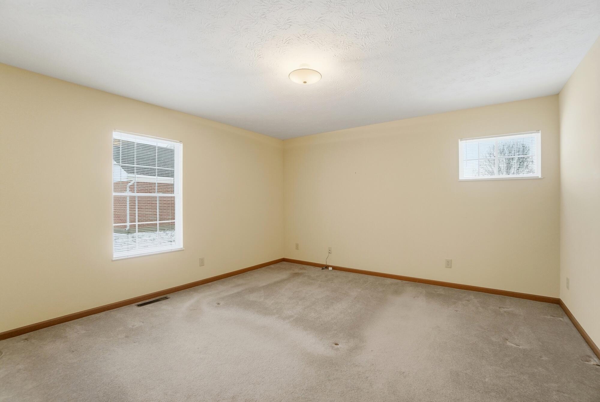 1711 Pinehurst Drive, Springfield, Ohio 45502